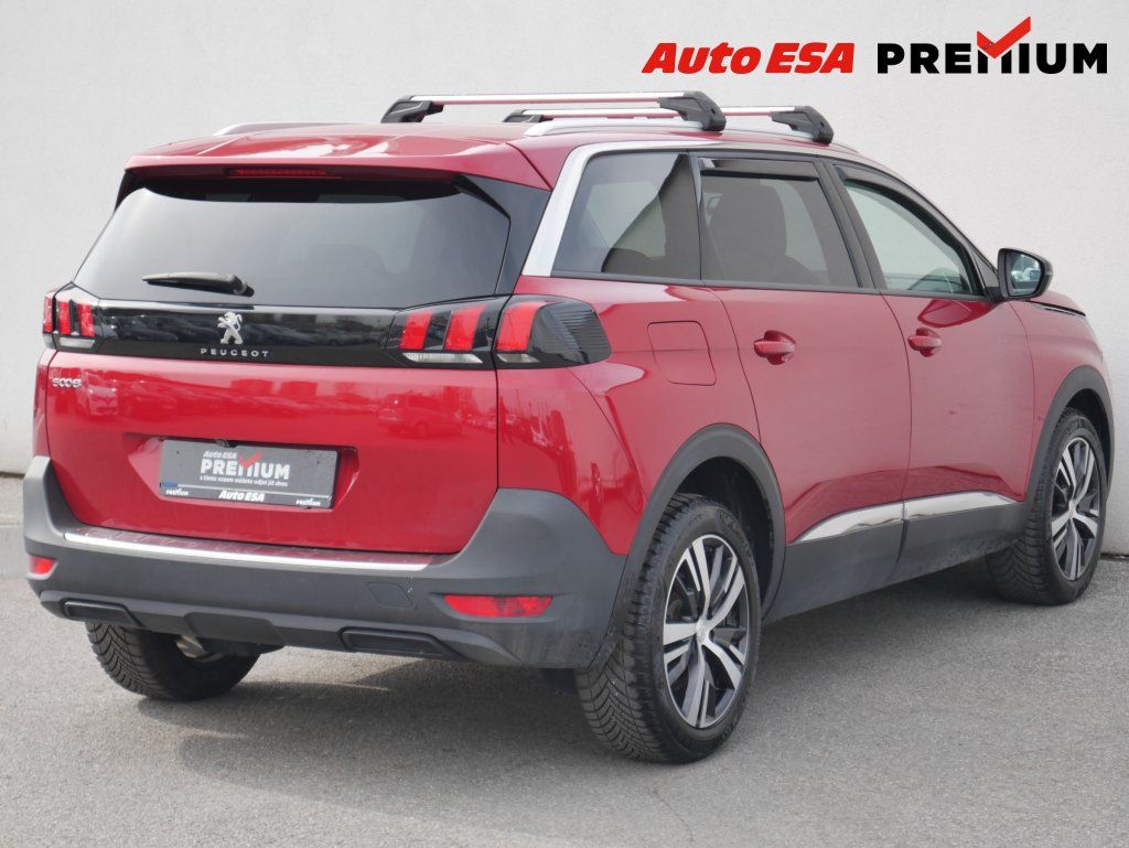 Peugeot 5008, 1.2PT,1.maj,ČR,Allure,AT - fotka 4