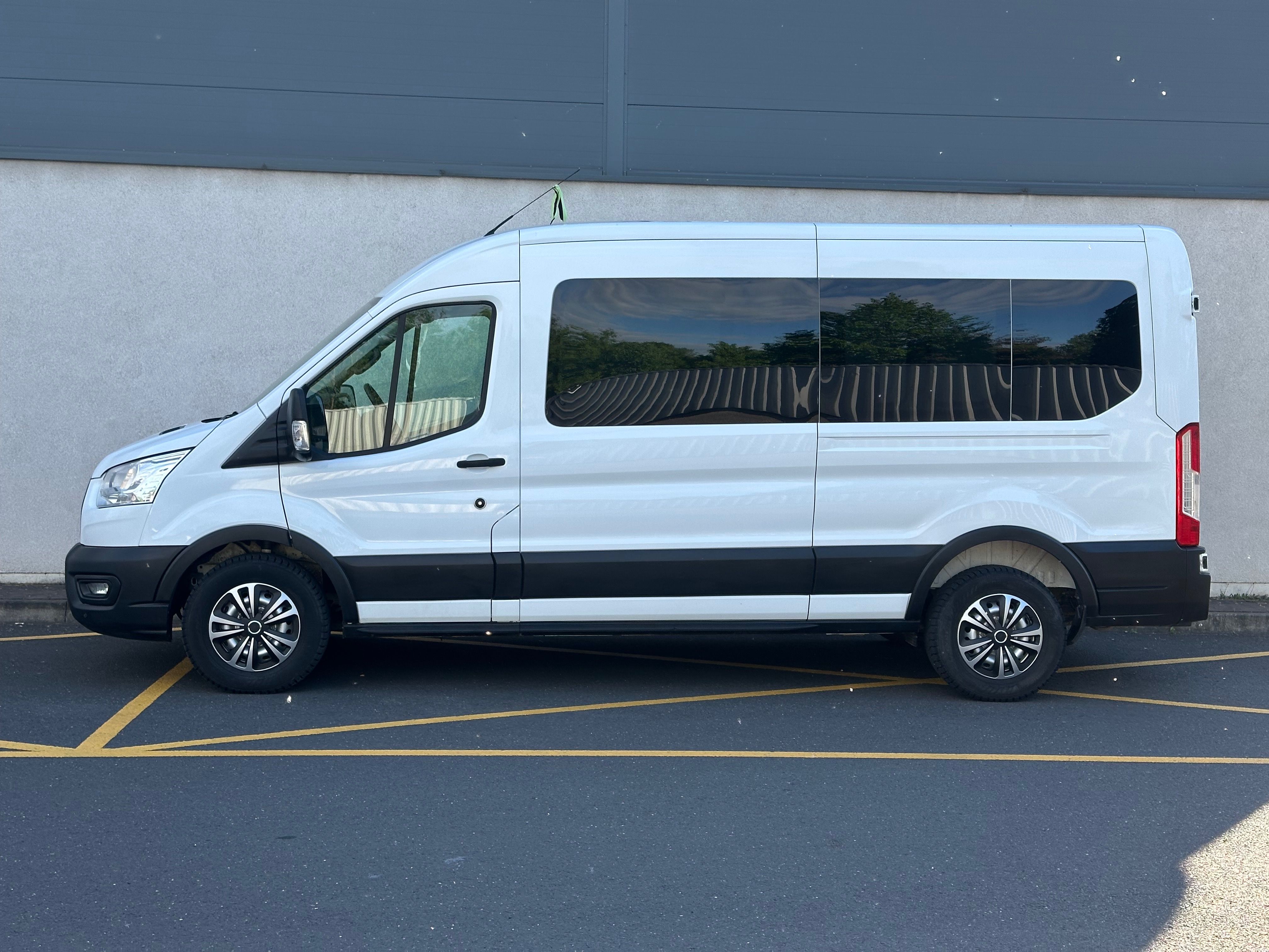 Ford Transit - fotka 4