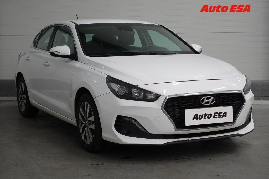 Hyundai i30, 1.6CRDi Fastback,ČR