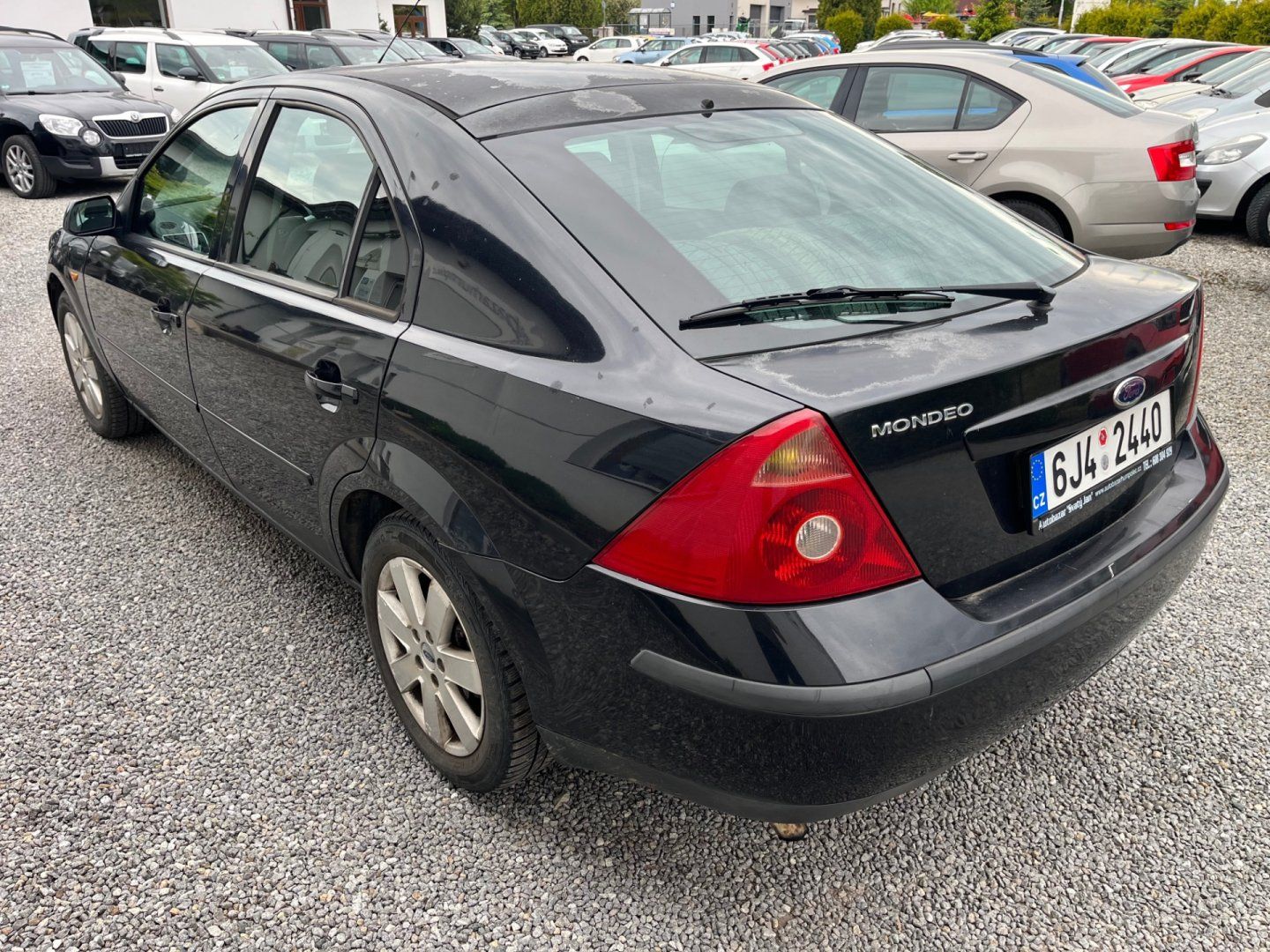 Ford Mondeo, 2.0 i Nová STK - fotka 4