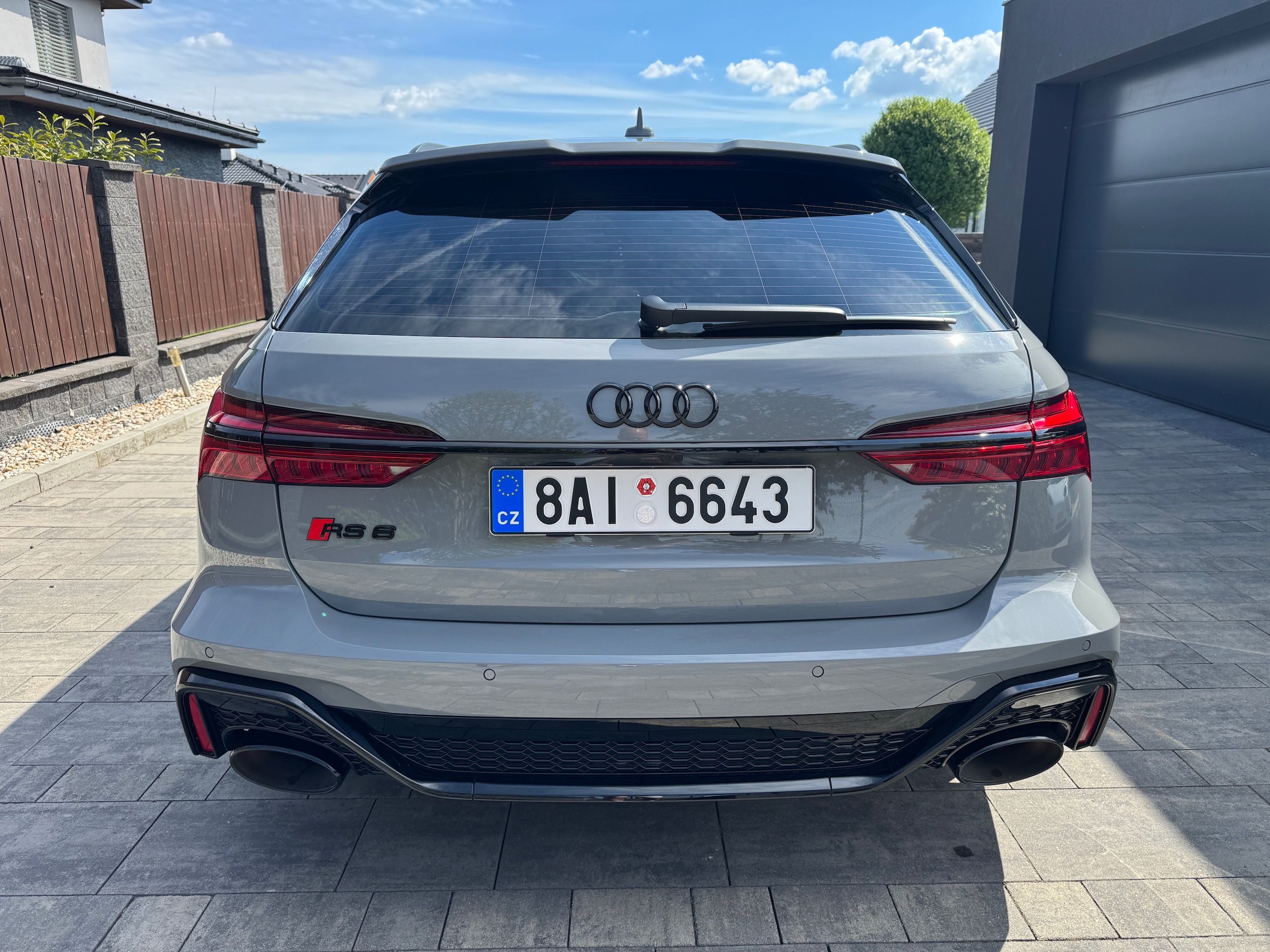 Audi RS6, 441kW, Matrix, B&O, Nardo grey - fotka 4