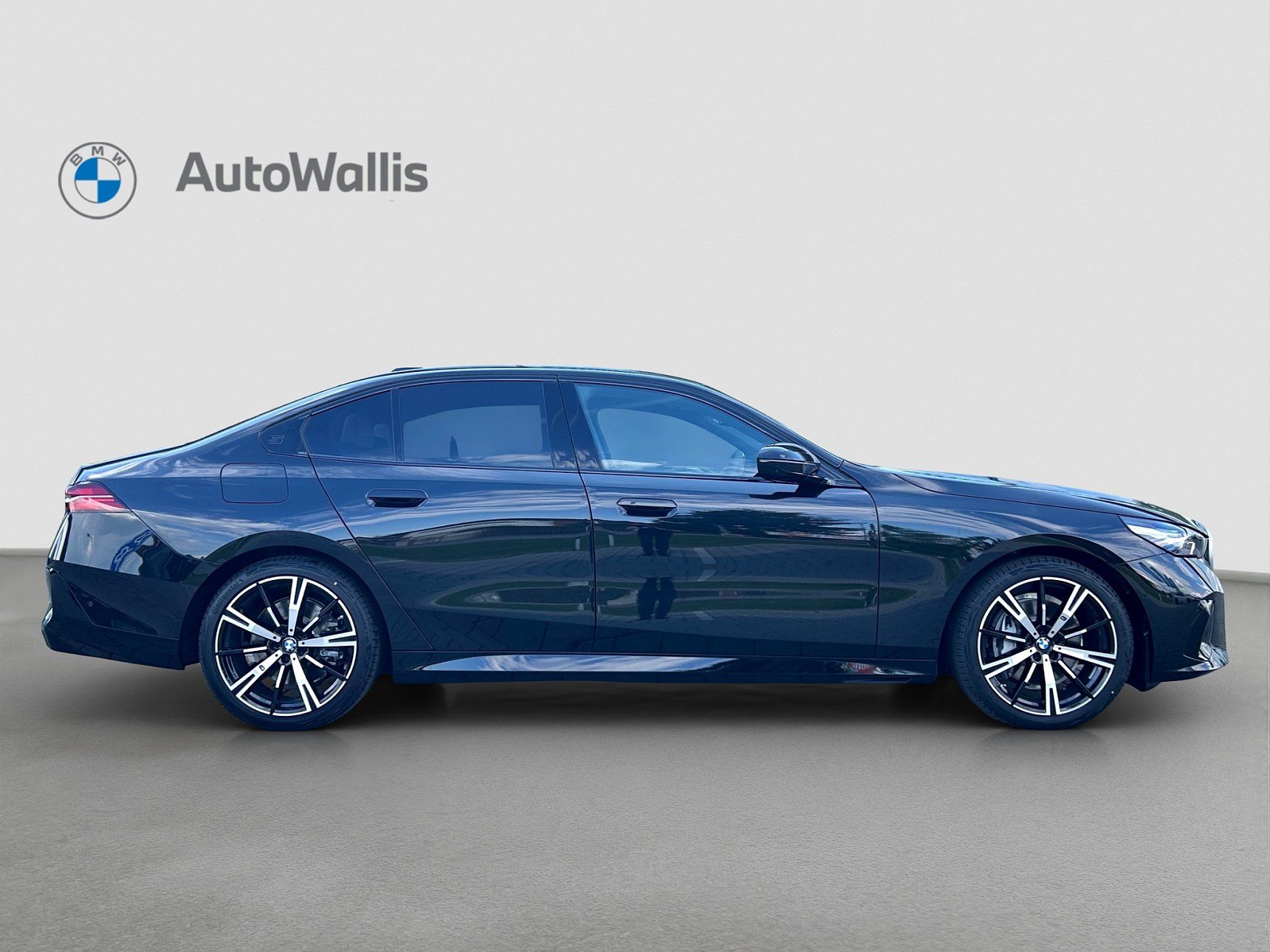 BMW Řada 5 - fotka 3