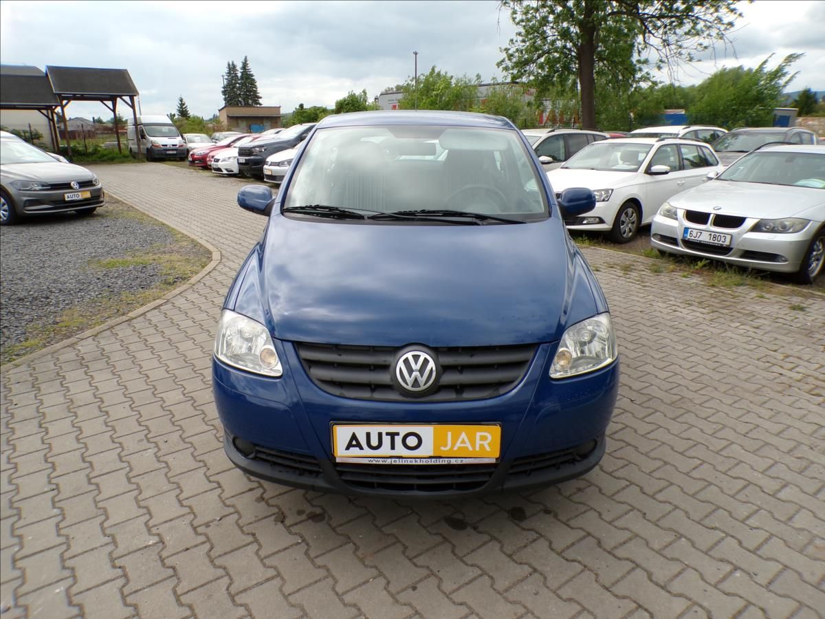 Volkswagen Fox, 1,2 i  KLIMA - fotka 3