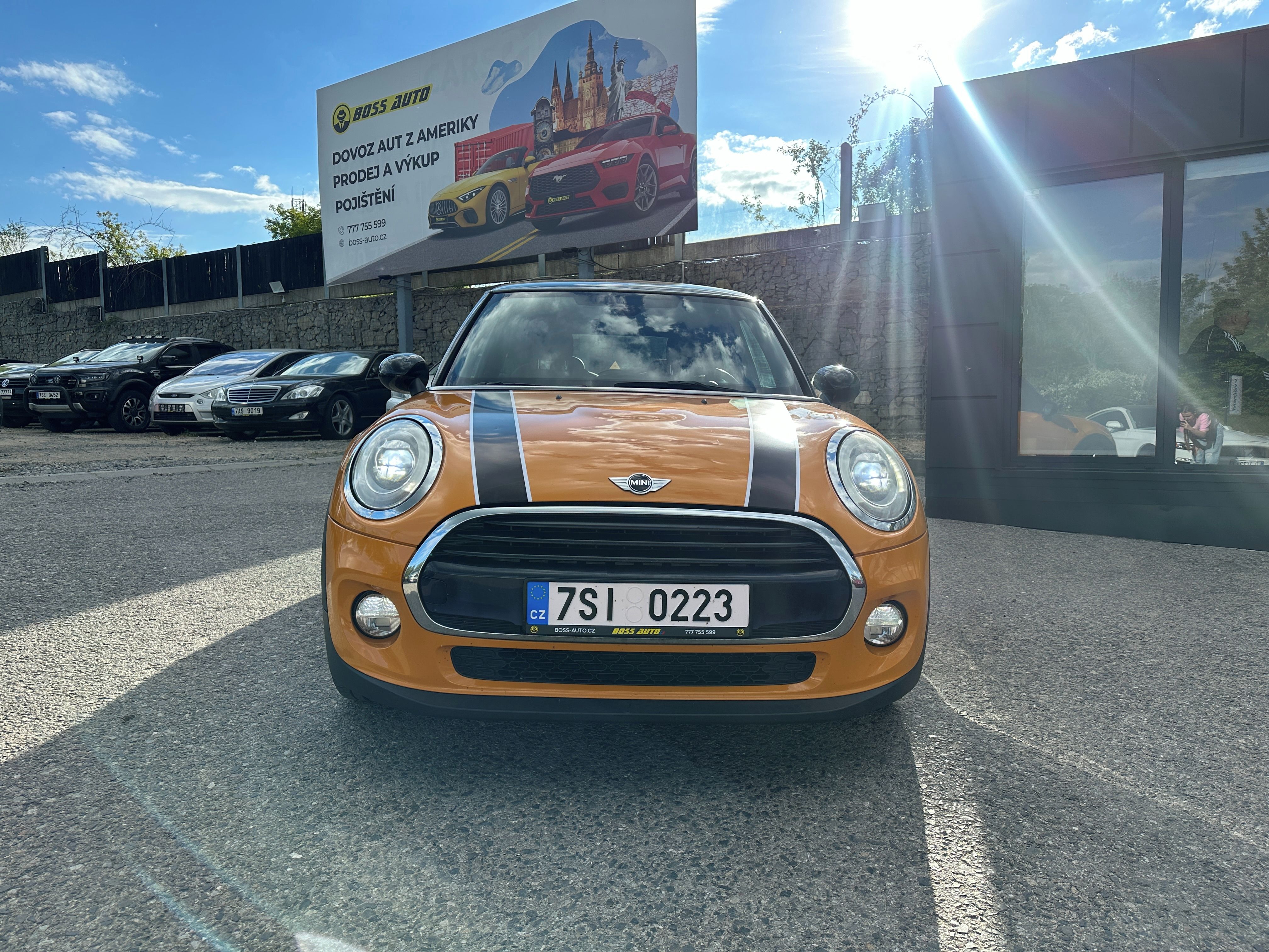 Mini Cooper, MINI Cooper 2014 - fotka 2