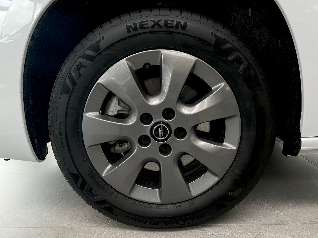 Opel Combo, Elegance + XL 1,5CDTiAT8 7míst - fotka 5