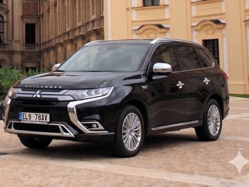 PHEV 2,4 TOP 4x4 odpočet DPH