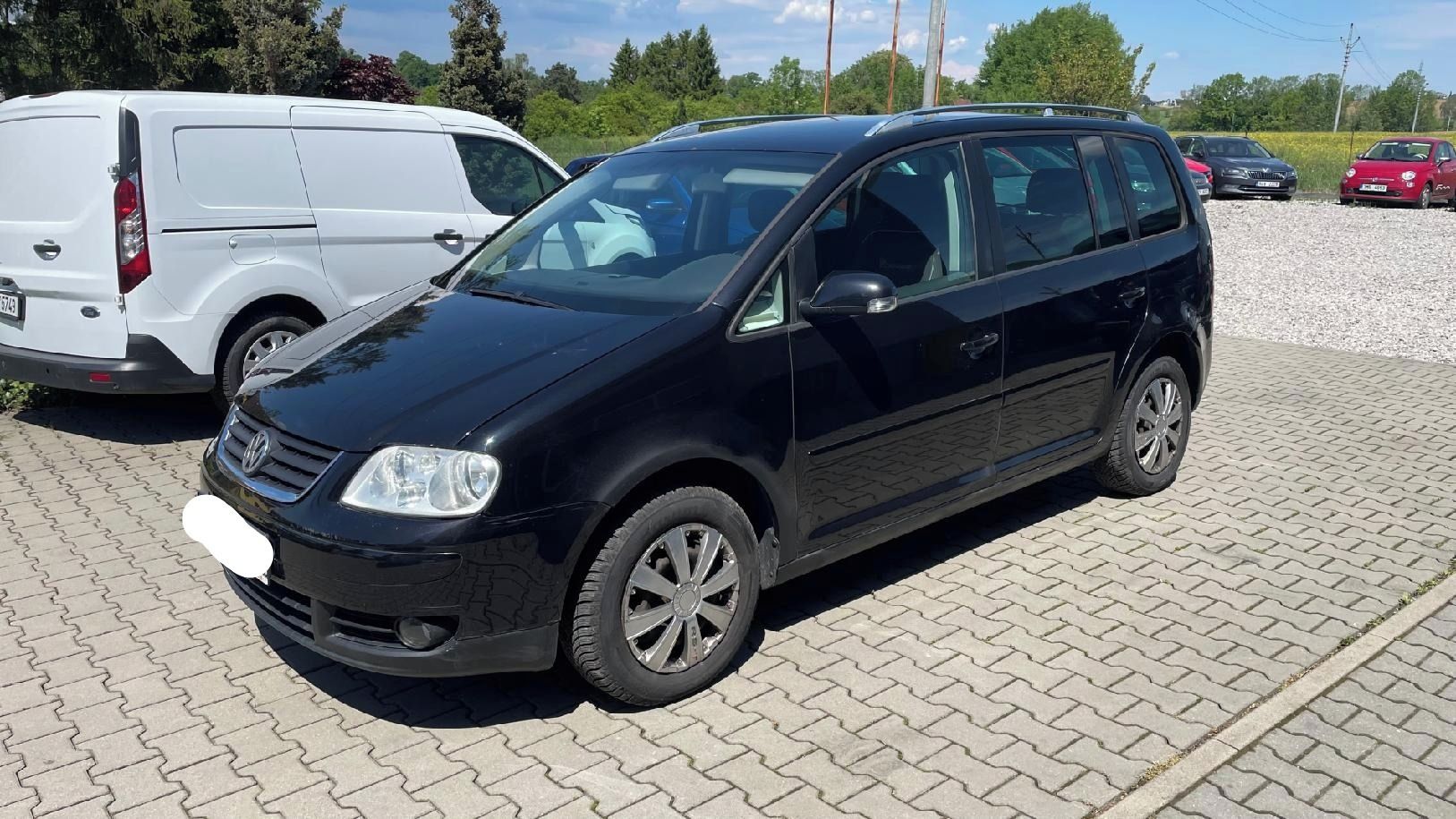 Volkswagen Touran, 1.9 74KW NOVÉ PNEU - fotka 3