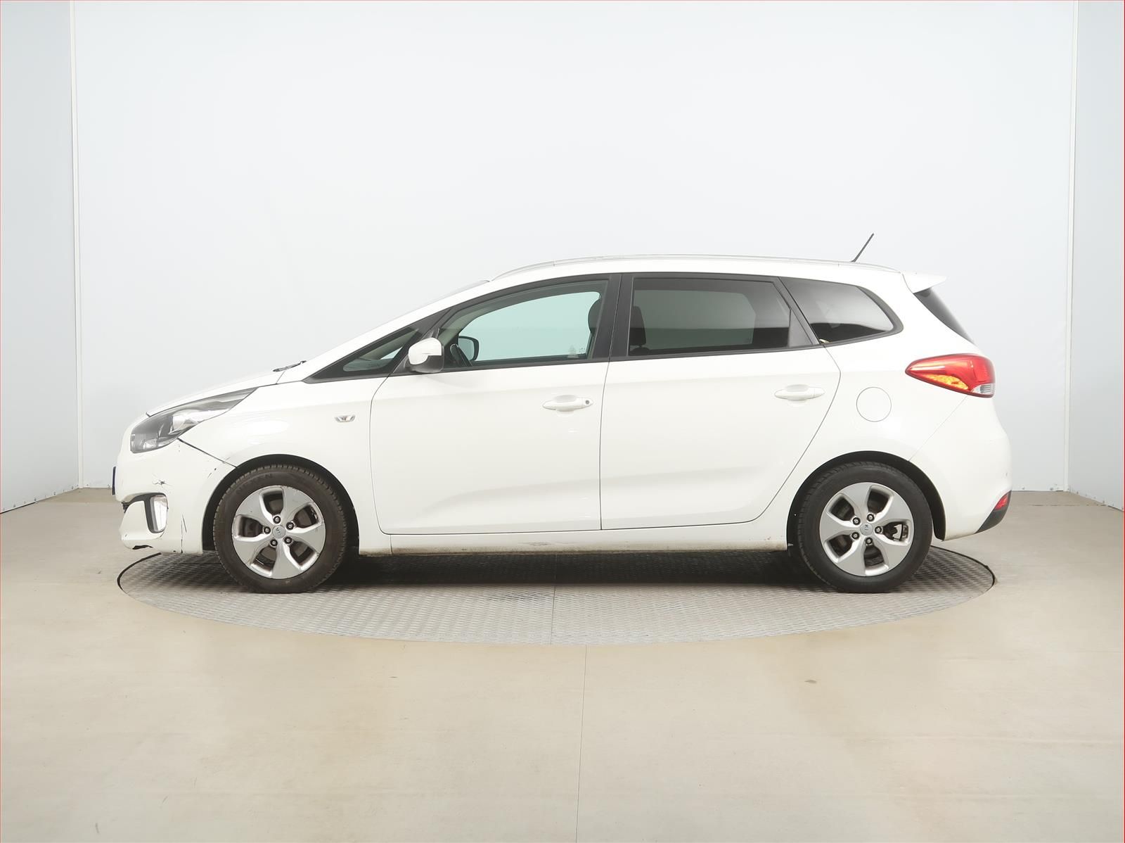 Kia Carens, 1.7 CRDi, Automat - fotka 3