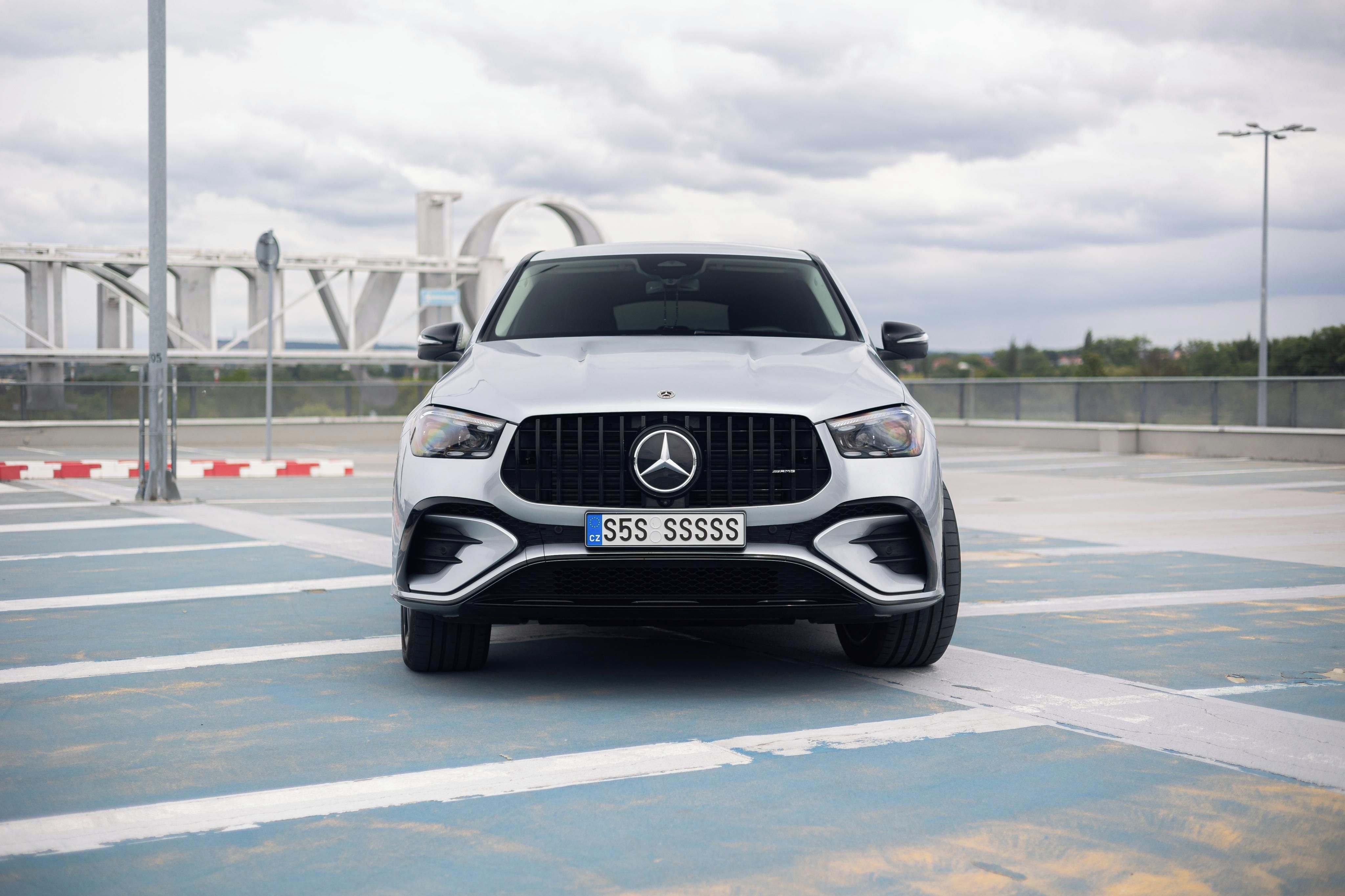 Mercedes-Benz GLE, 300d AMG, ČR, TOP STAV - fotka 6