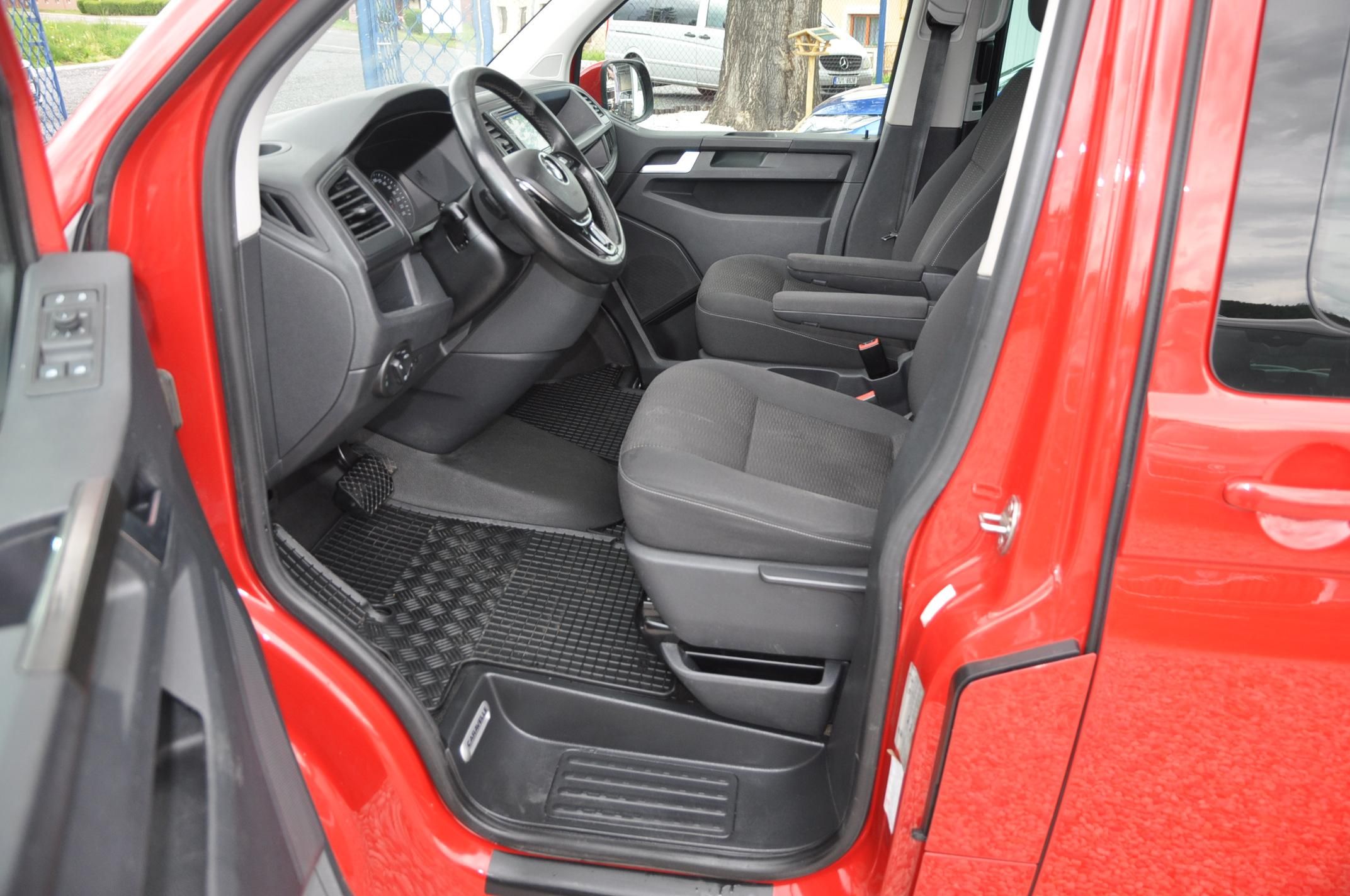 Volkswagen Caravelle, 2.0TDi 150kW 4x4 A/T Liberty - fotka 5