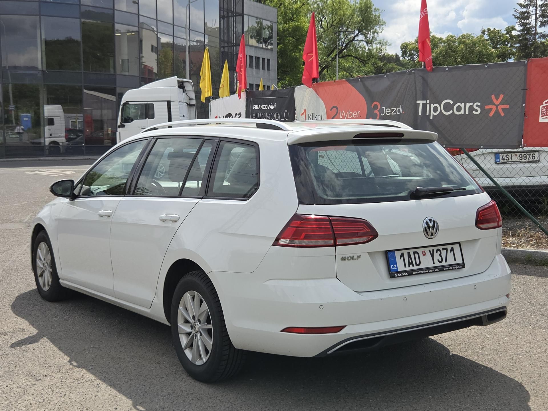 Volkswagen Golf, 1,6TDi AUTOMAT - fotka 6