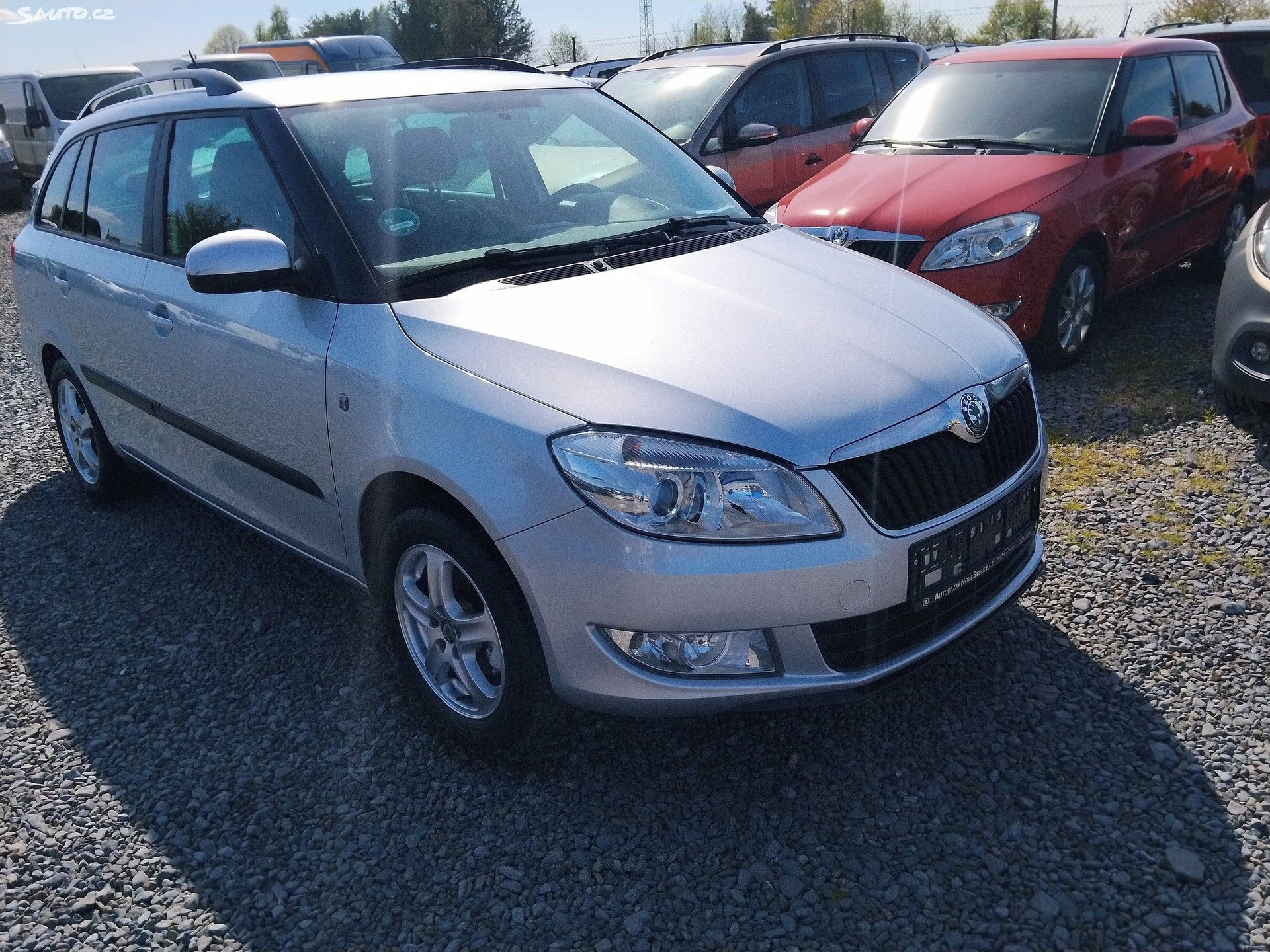 Škoda Fabia, 1.2 TSI Výhřev. sed., Tempomat - fotka 2