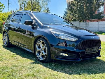 FORD FOCUS ST 250 KOMBI 184 kW
