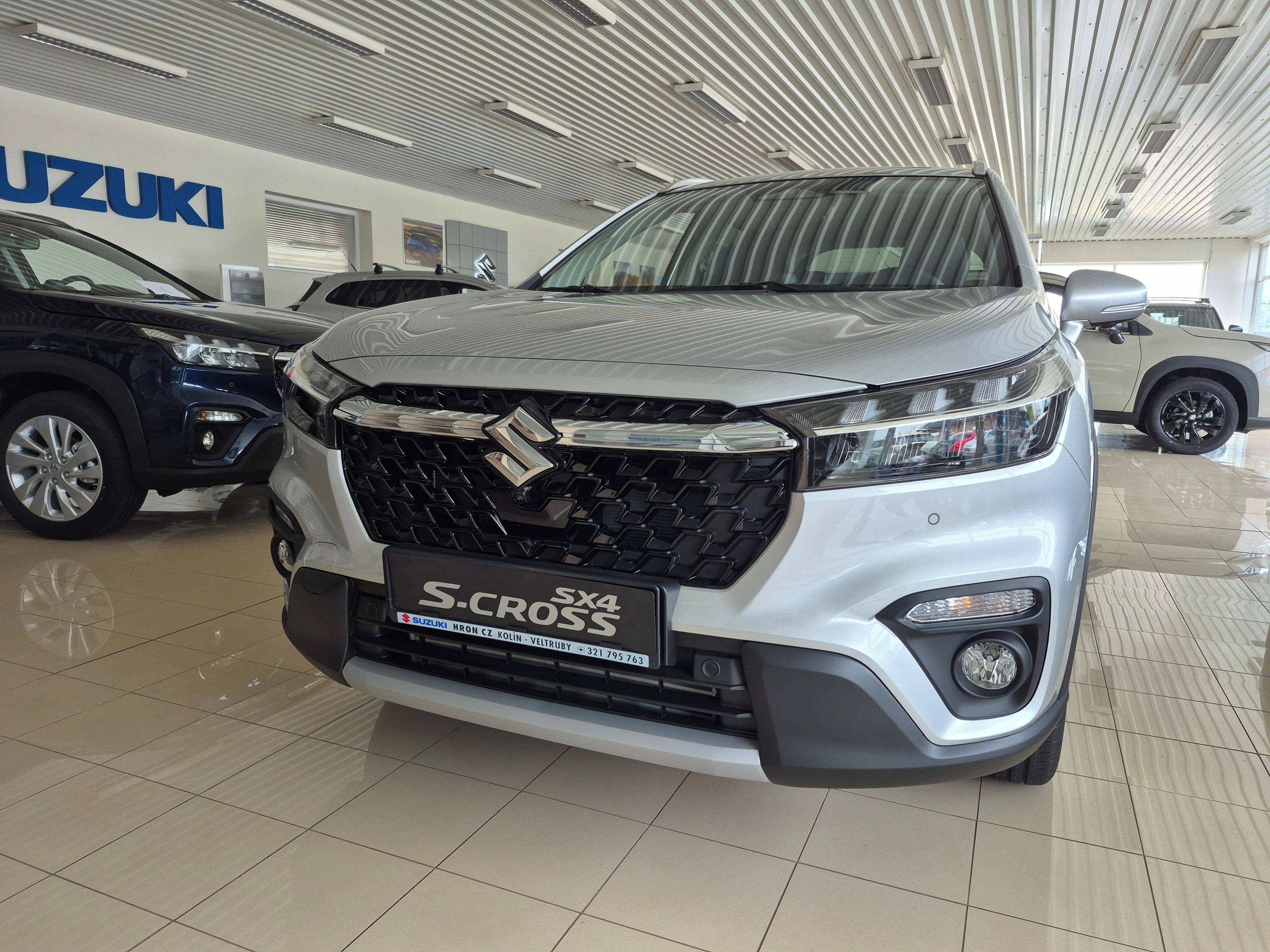 Suzuki S-Cross, 1,4 Elegance 4x4 AllGrip - fotka 4
