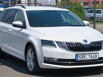 2.0 TDI Style Plus Combi