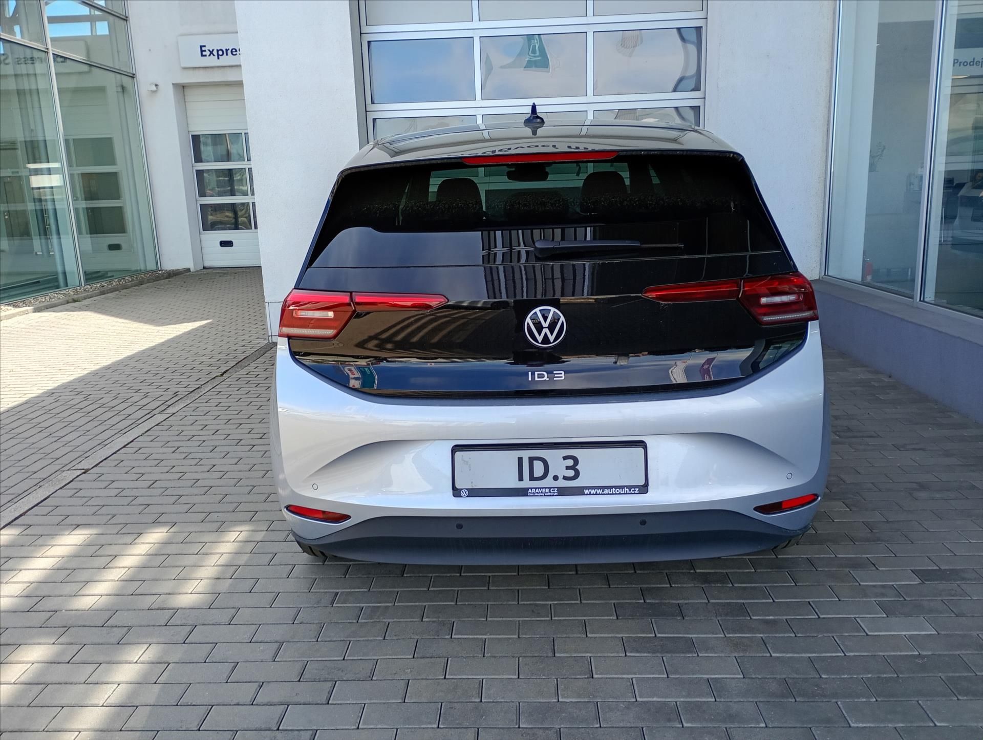 Volkswagen ID.3, Pro People 150 kW, 59 kWh - fotka 6
