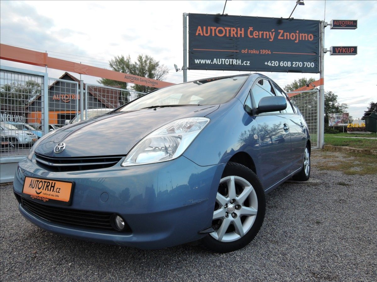 Toyota Prius, 1,5 VVT-i THSII 1.maj. Servis