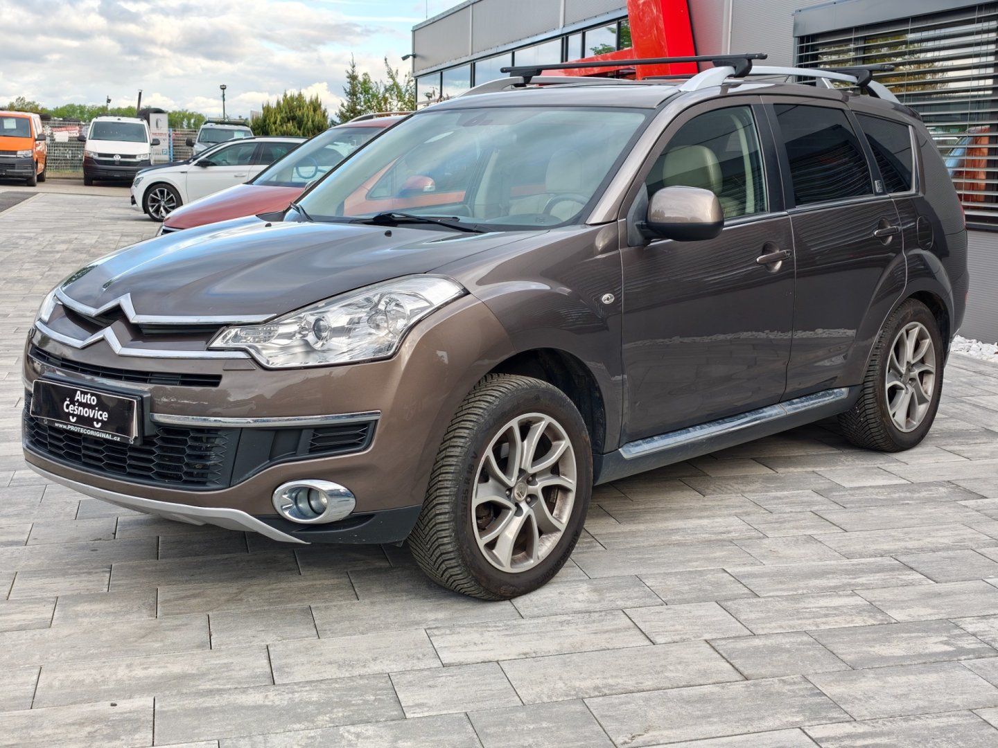 Citroën C-Crosser, 2,2 HDI 4x4 7Míst 115 KW