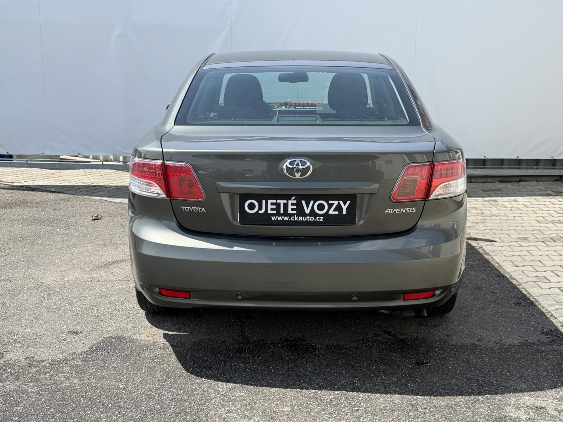 Toyota Avensis, 2,0 Sol - fotka 5