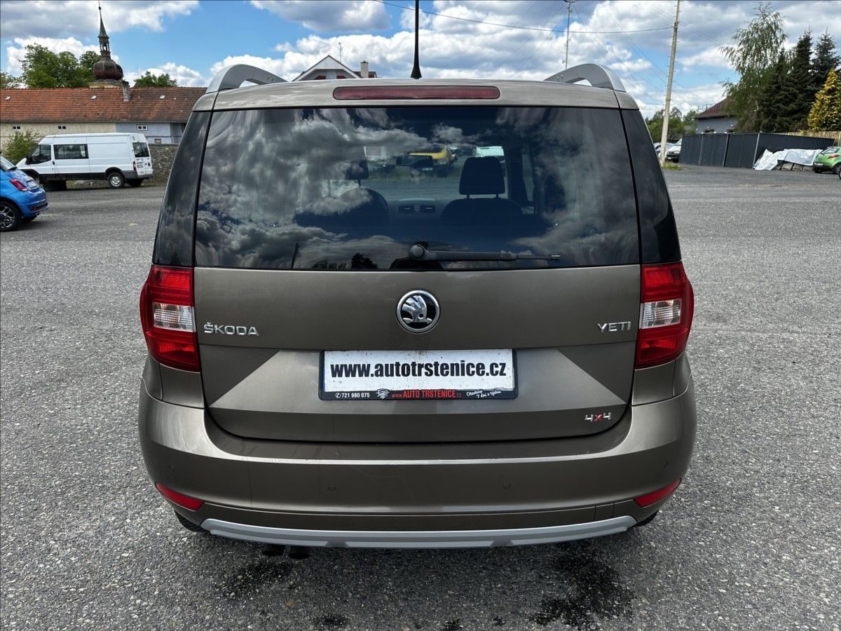 Škoda Yeti, 2,0 TDi 4x4TAŽNÉ ZAŘ.-ROZVODY - fotka 4