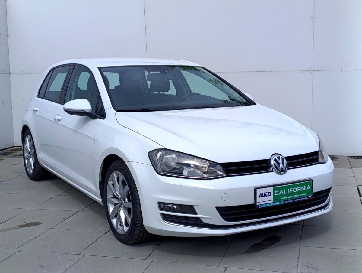 Volkswagen Golf, 2,0 TDi DSG Aut.Klima Tempomat - fotka 4