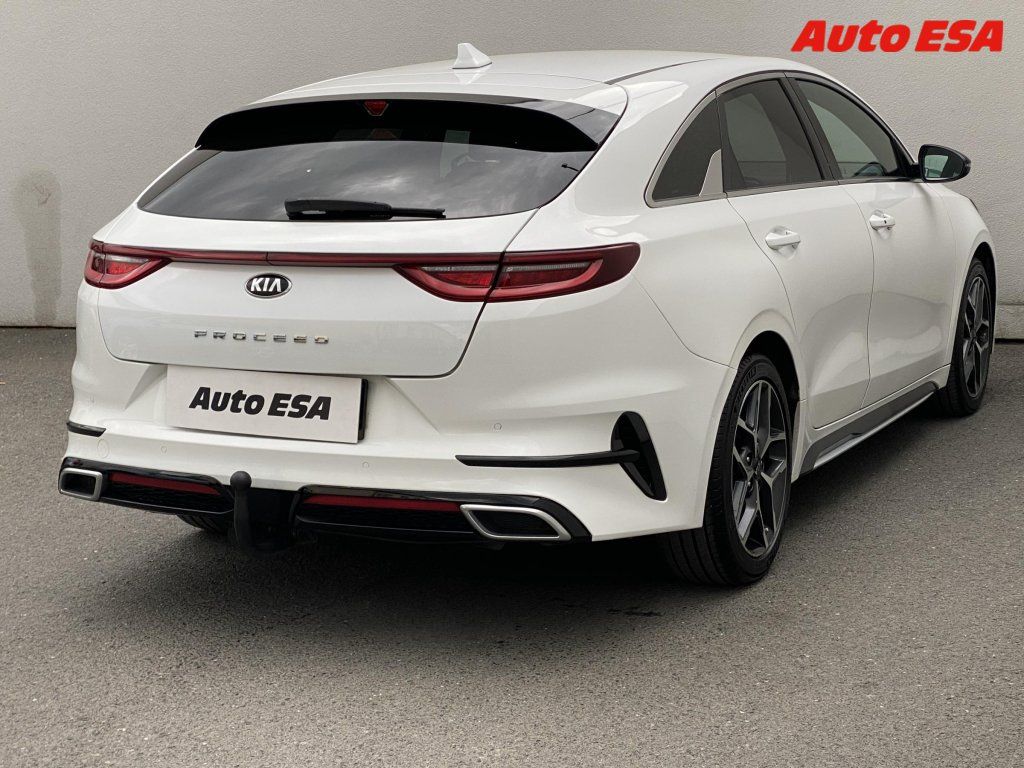 Kia ProCeed, 1.5 T-GDi,GT Line,navi,TZ - fotka 4