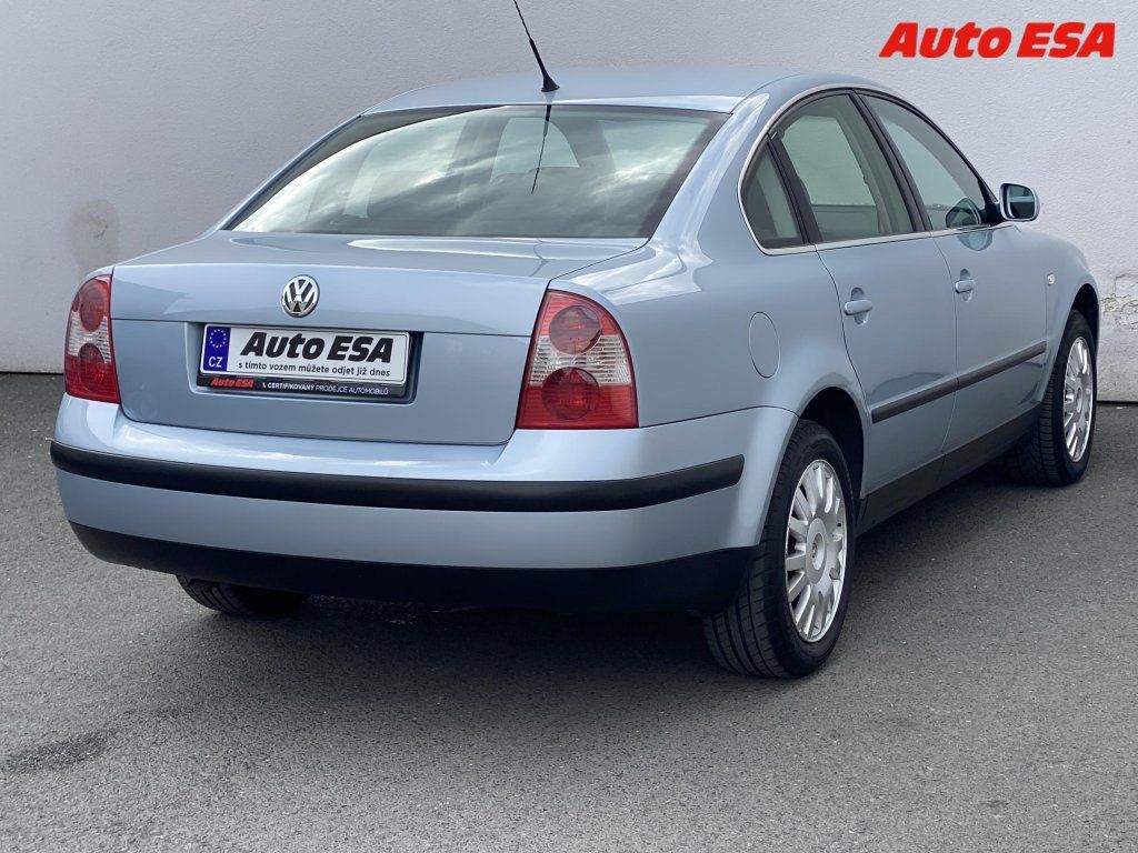 Volkswagen Passat, 1.6 i - fotka 4