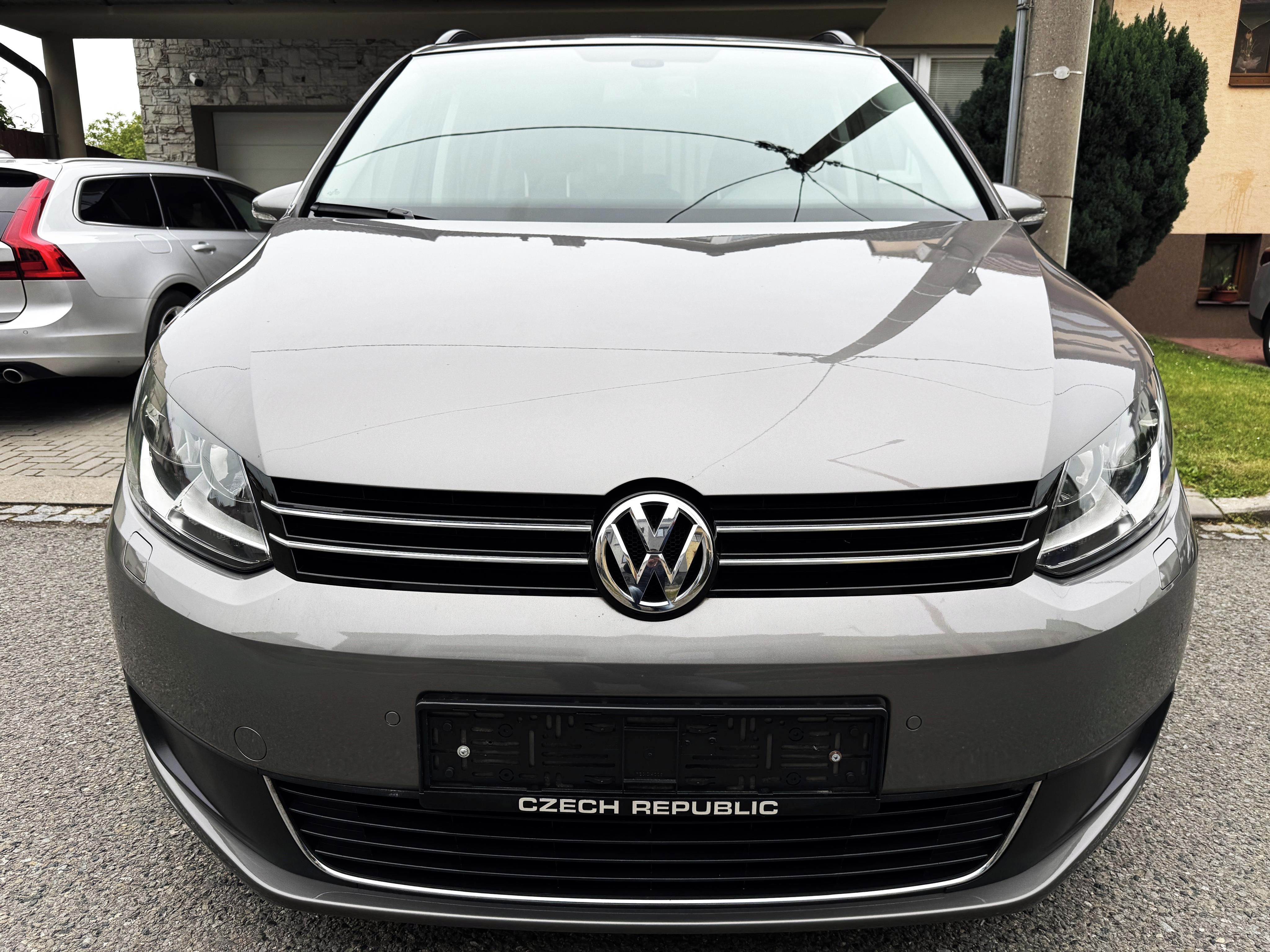 Volkswagen Touran, 1.4TSI DSG,NAVI,KAMERA,TAŽNÉ, - fotka 6