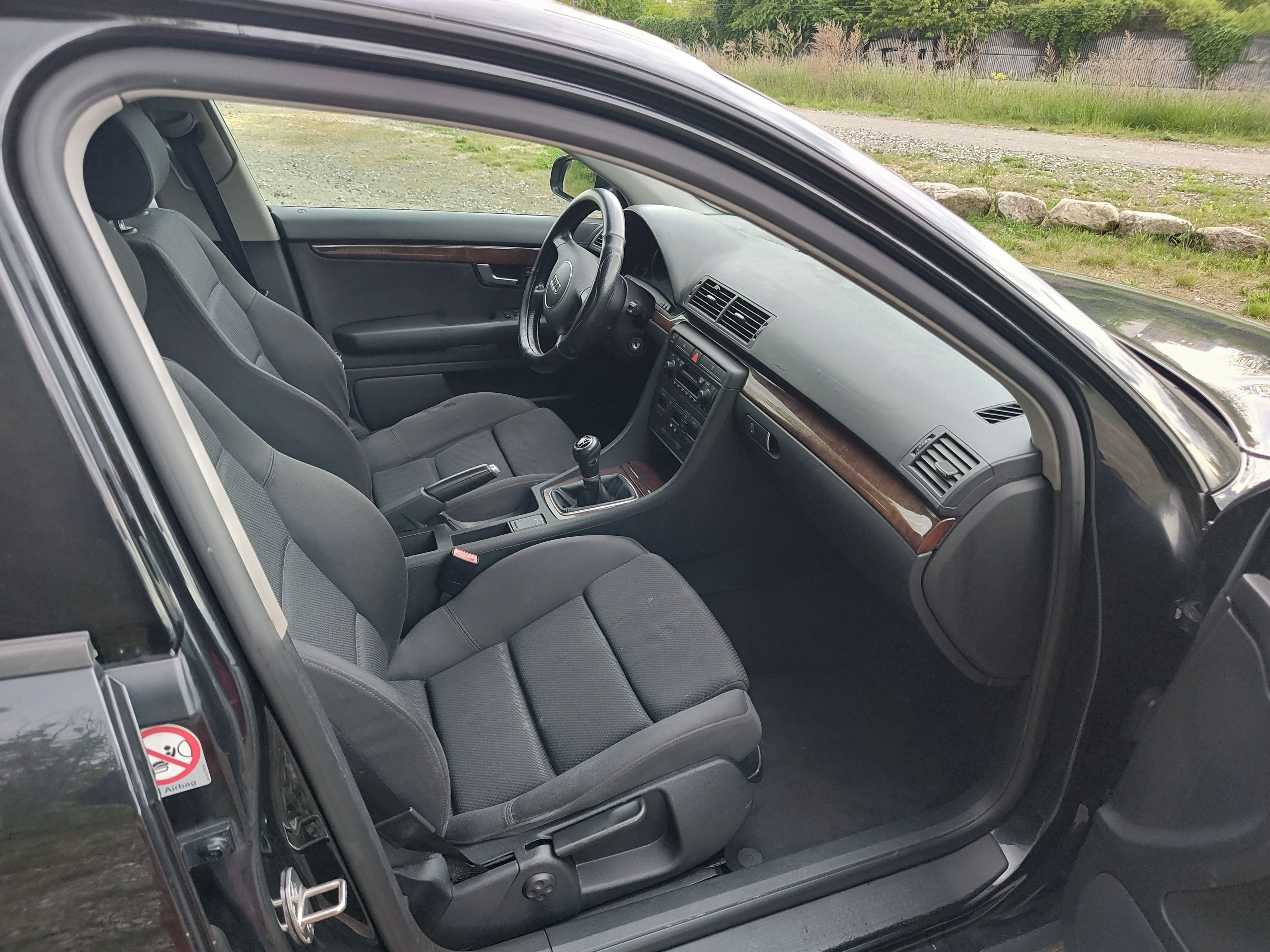 Audi A4 Avant, 2.5 Tdi - fotka 6
