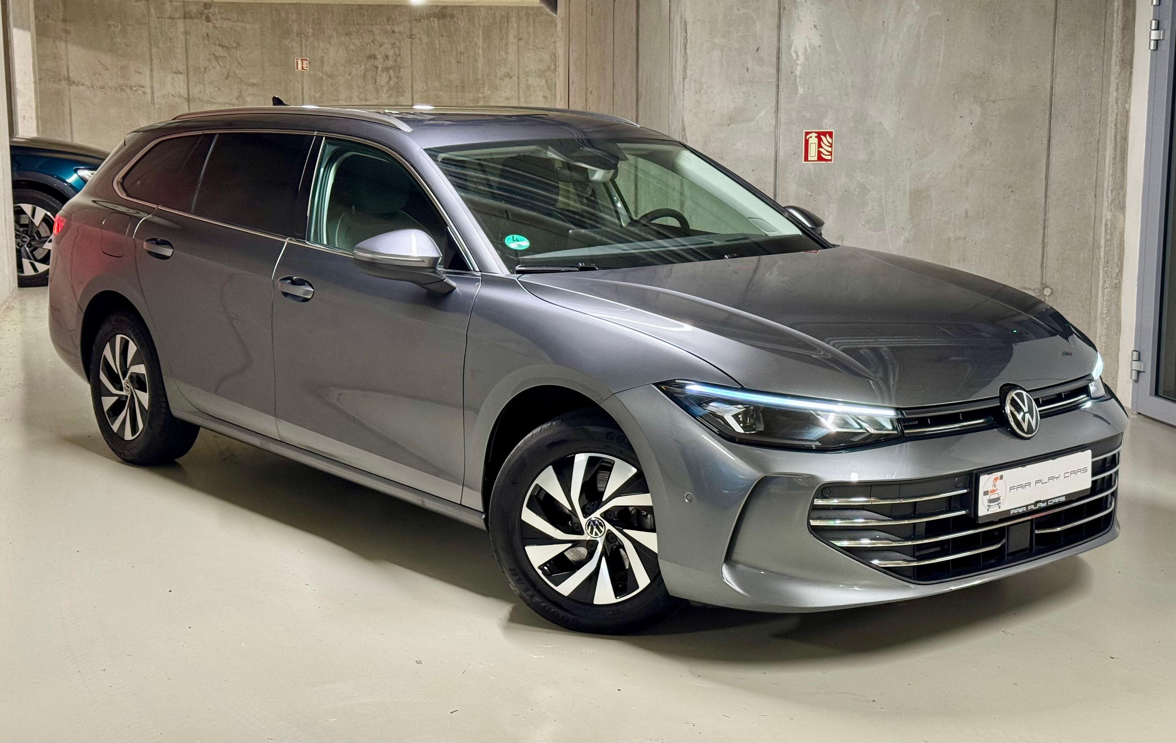 Volkswagen Passat, TDI/KAMERA/HUD/NEHAVAROVÁNO - fotka 2