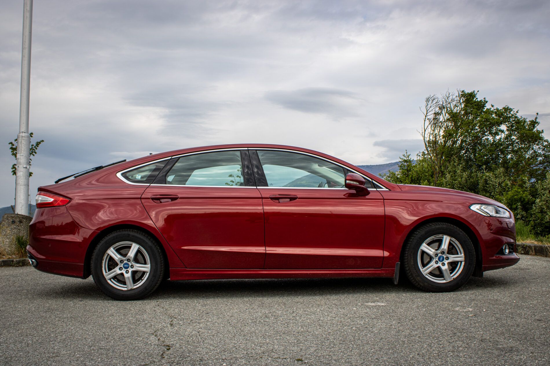 Ford Mondeo - fotka 5