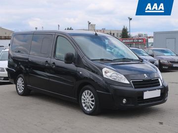 2.0 HDi, Bus, 8Míst, ČR