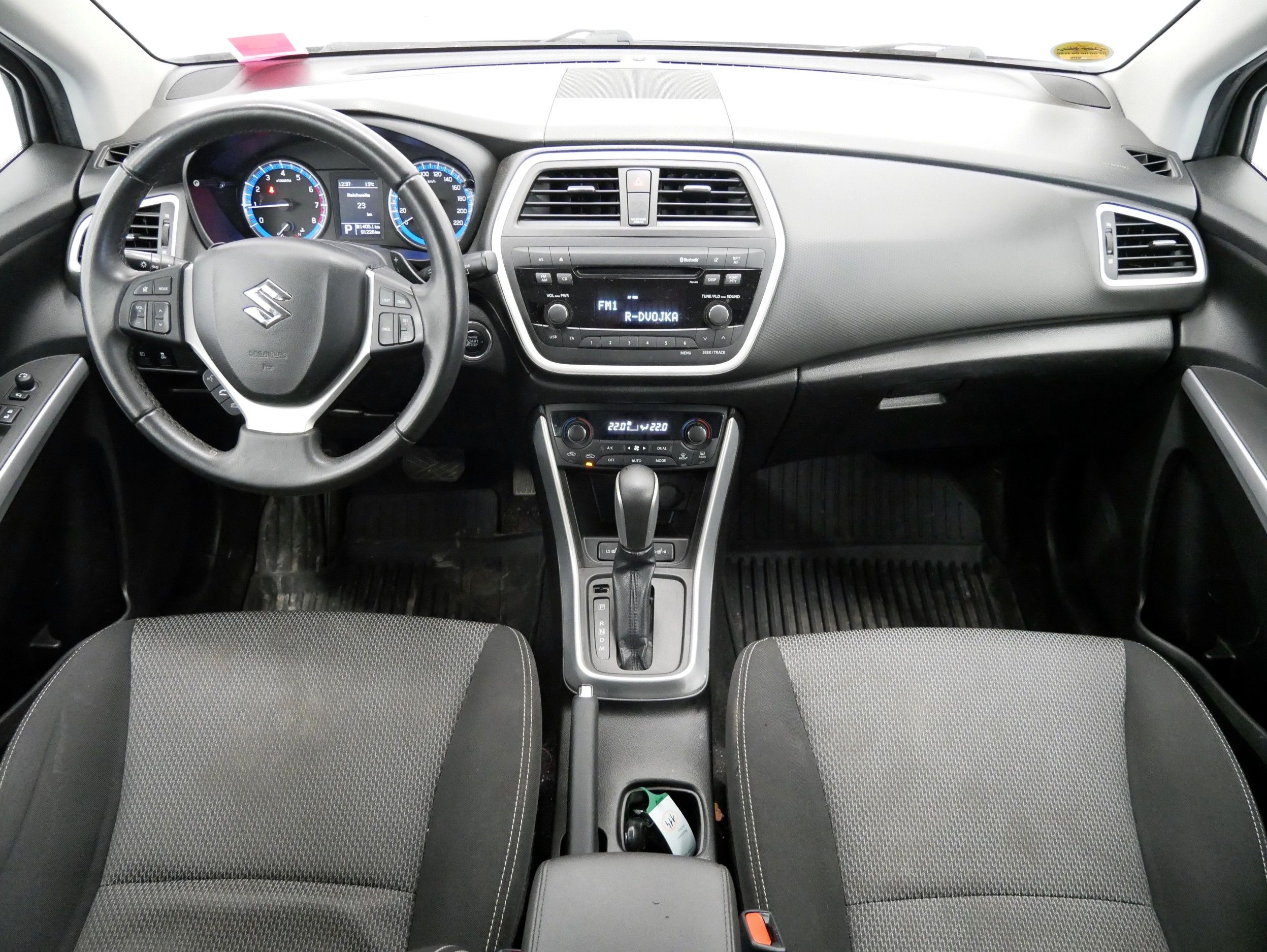 Suzuki SX4, 1.6 VVT 88 kW Automatik - fotka 6