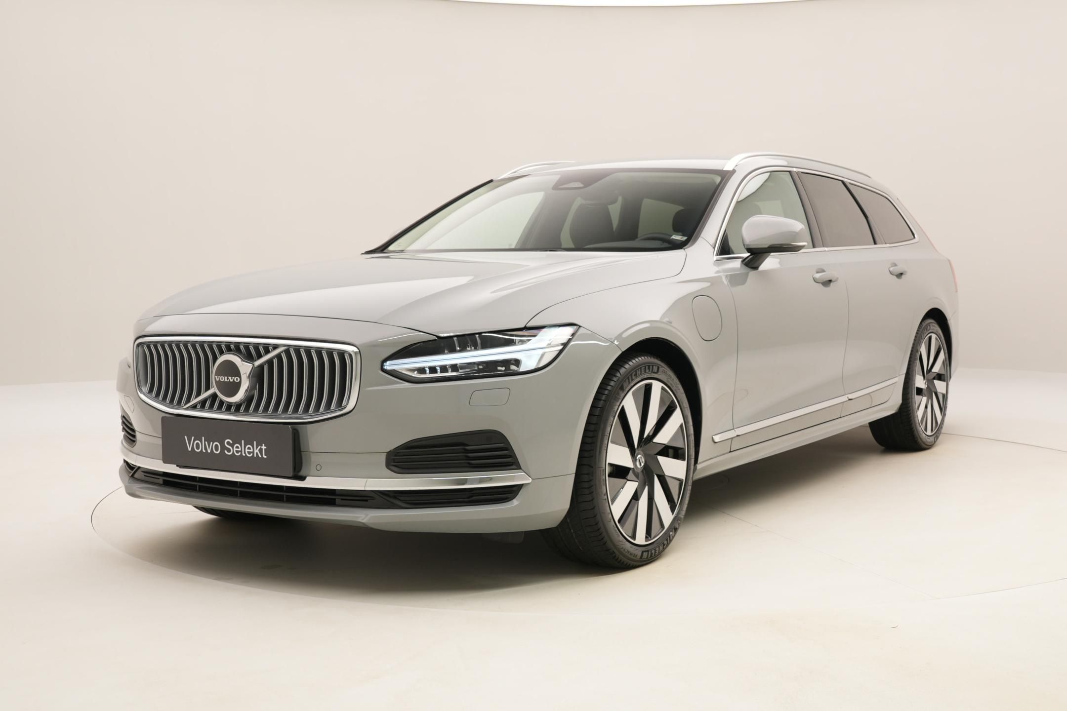 Volvo V90, T6 AWD RECHARGE CORE AUT