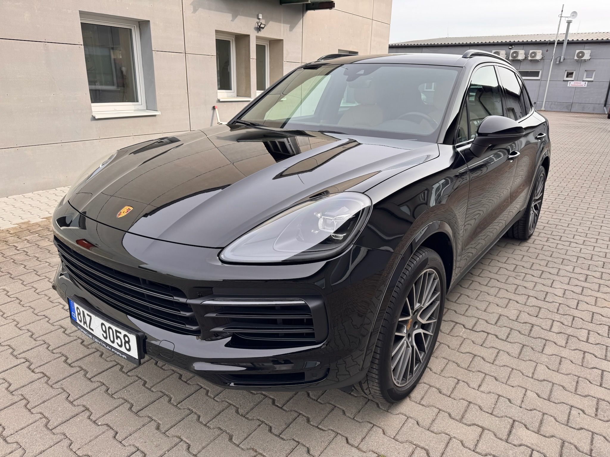 Porsche Cayenne, Porsche Cayenne záruka 2 roky - fotka 2