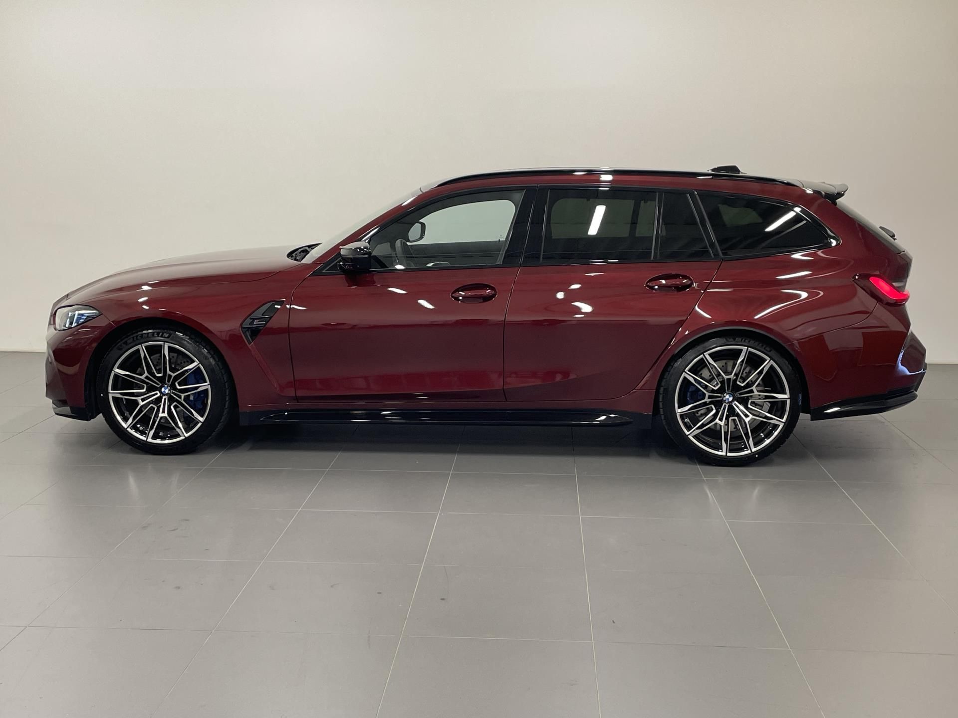 BMW X7, M3 Competition Touring xDrive - fotka 3
