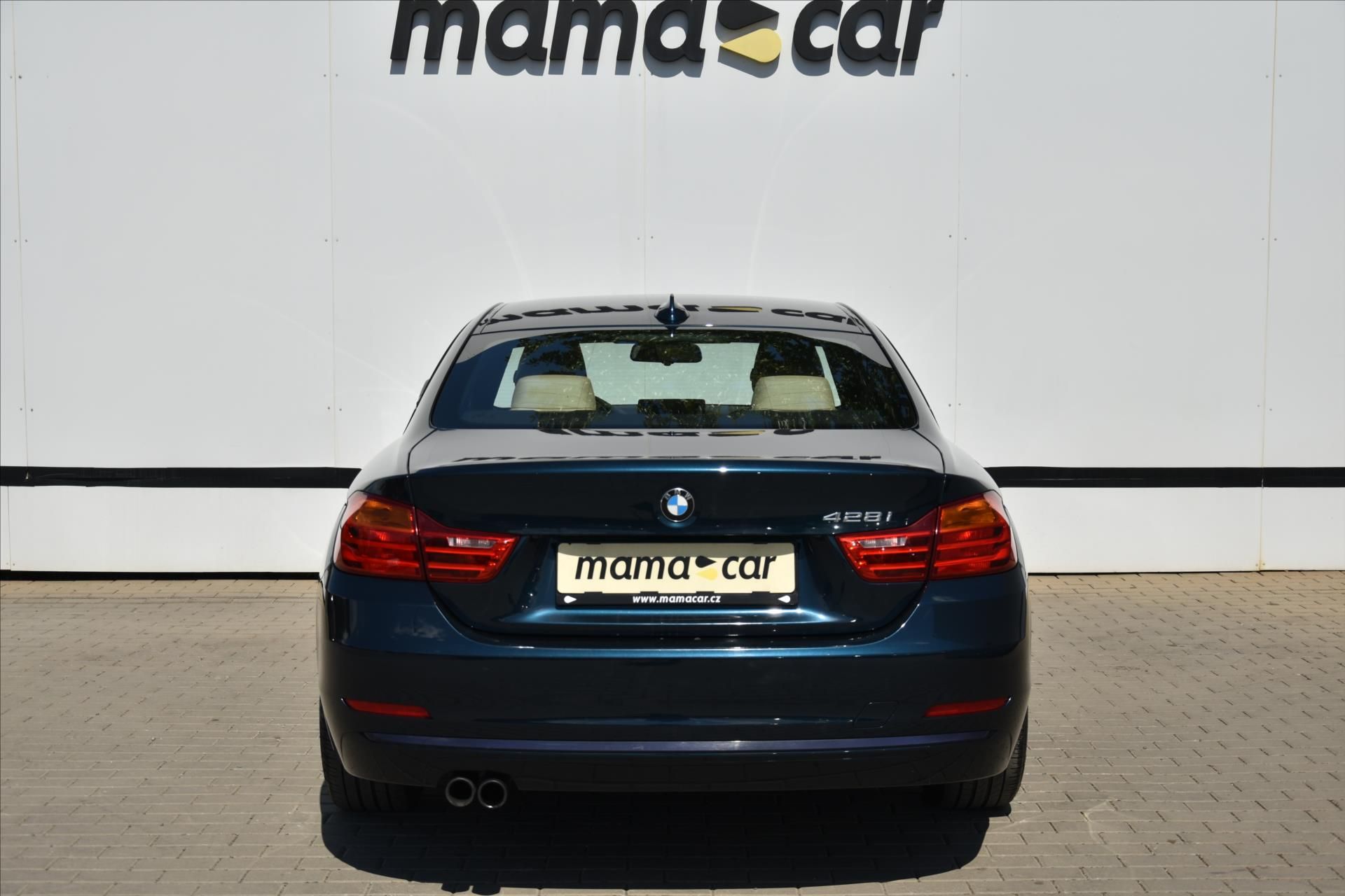 BMW Řada 4, 428i 180kW SERVISNÍ KNIHA ČR - fotka 6