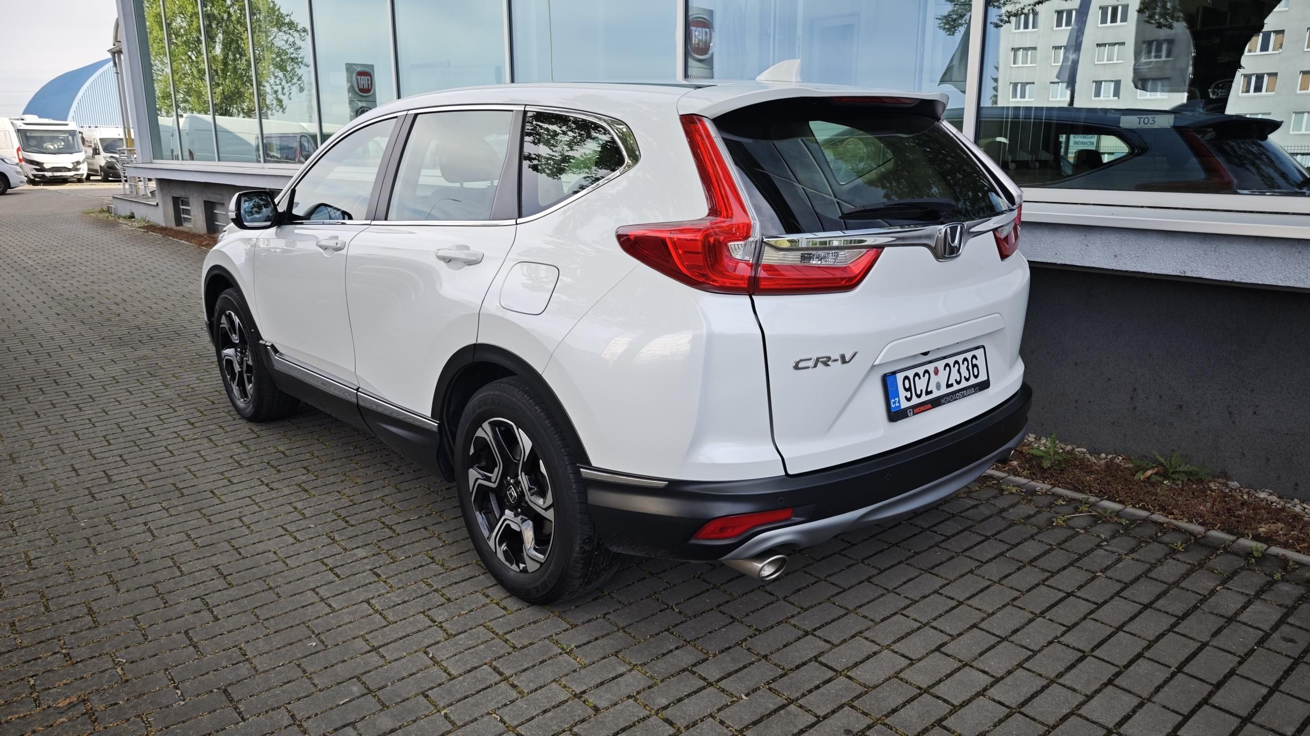 Honda CR-V, 4x2, manuál, ČR, 1. majitel - fotka 4