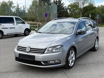 2,0 TDi130kW Xen,ACC,Pano,NezT
