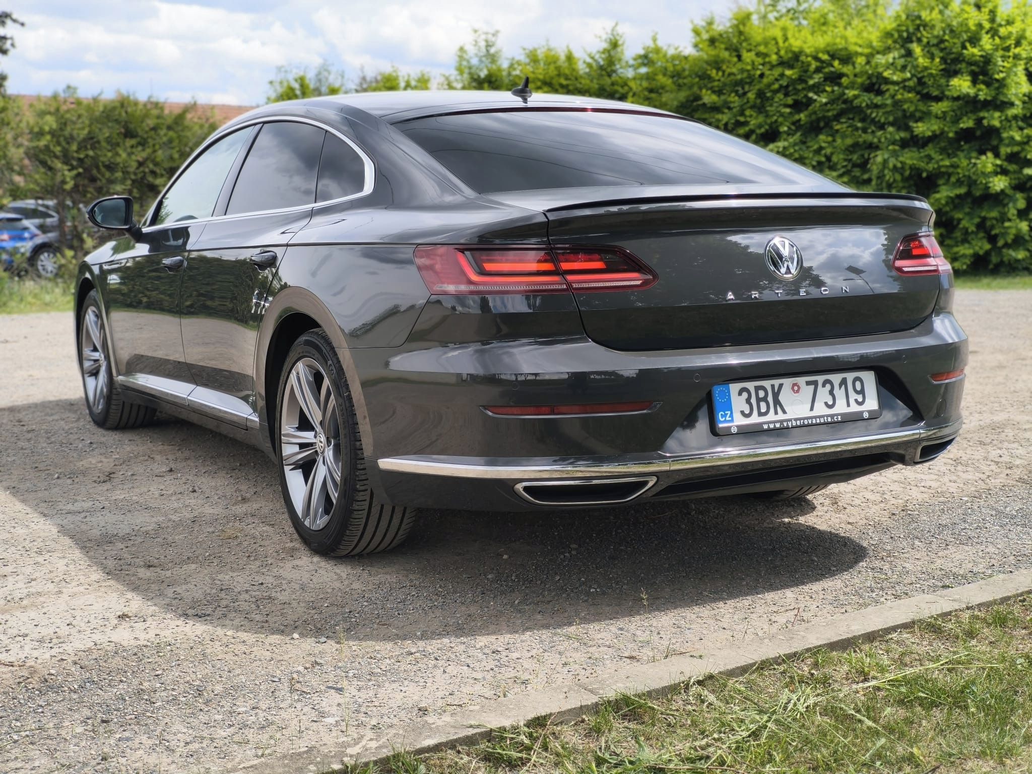 Volkswagen Arteon, R-line 2.0 TDi 110kW Manuál/ - fotka 3