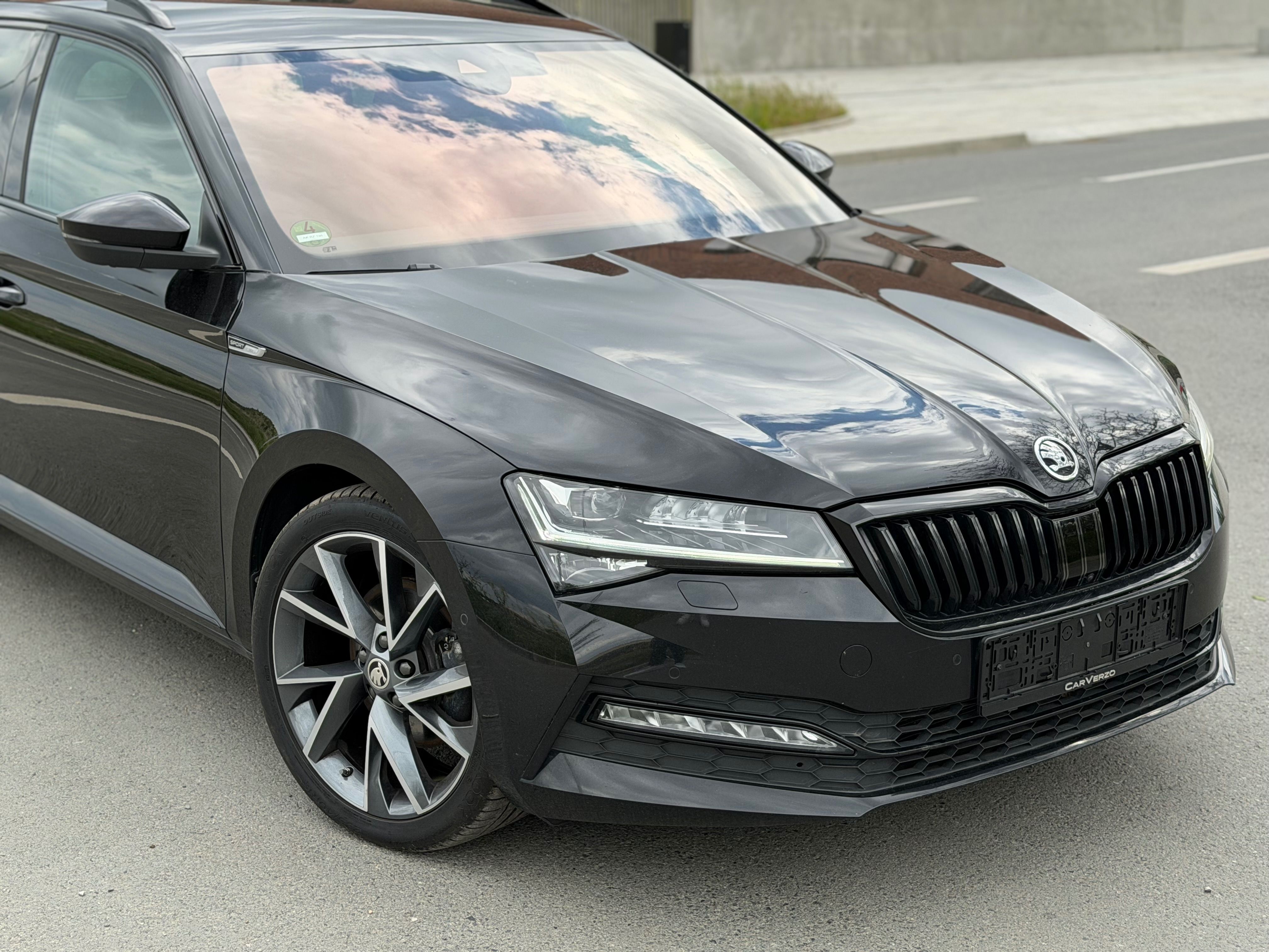 Škoda Superb, SPORTLINE TAŽNÝ 360KAMERY - fotka 5