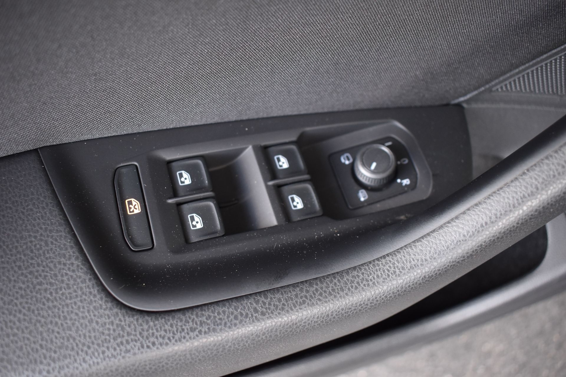 Volkswagen Passat Variant, 2.0TDI 110kW, LED , DSG - fotka 6
