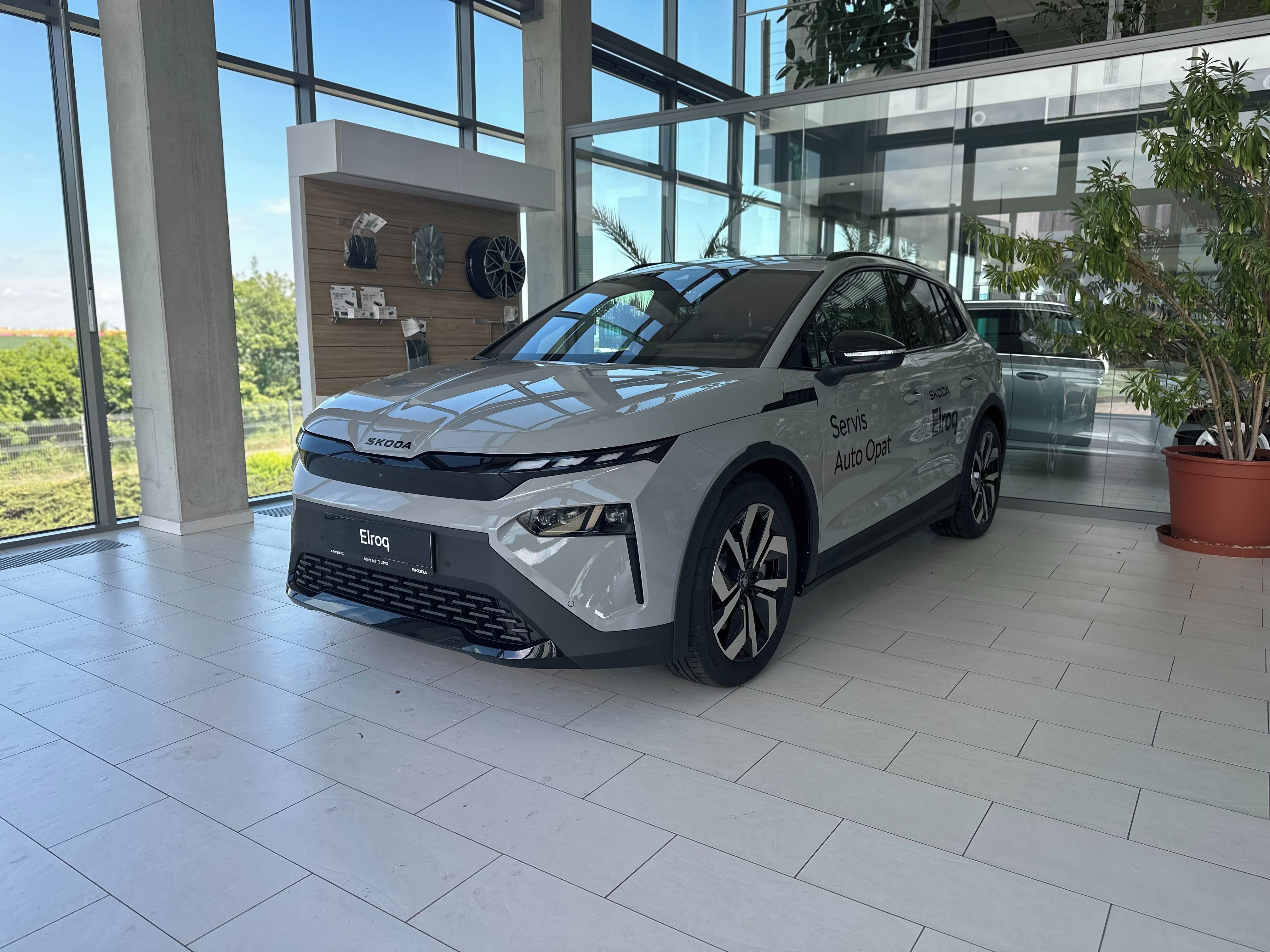 Škoda Elroq, 210 kW 82 kWh - fotka 3