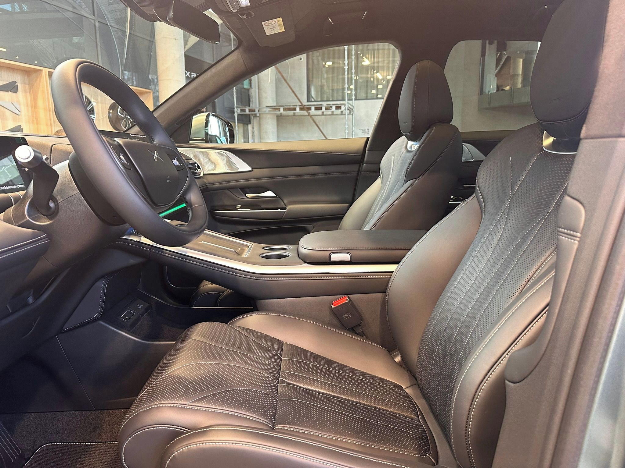 XPENG G9, AWD Performance - fotka 3
