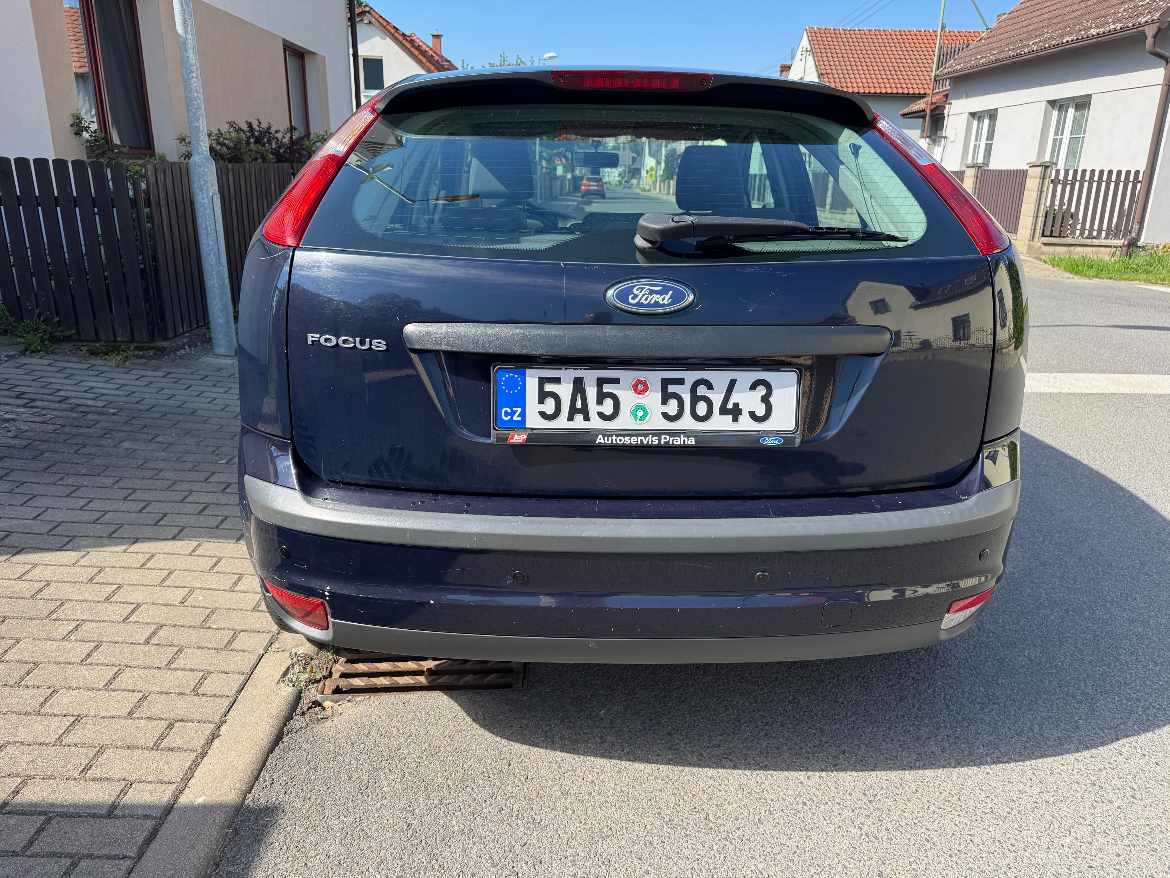 Ford Focus, 1.6, 74kW - fotka 4