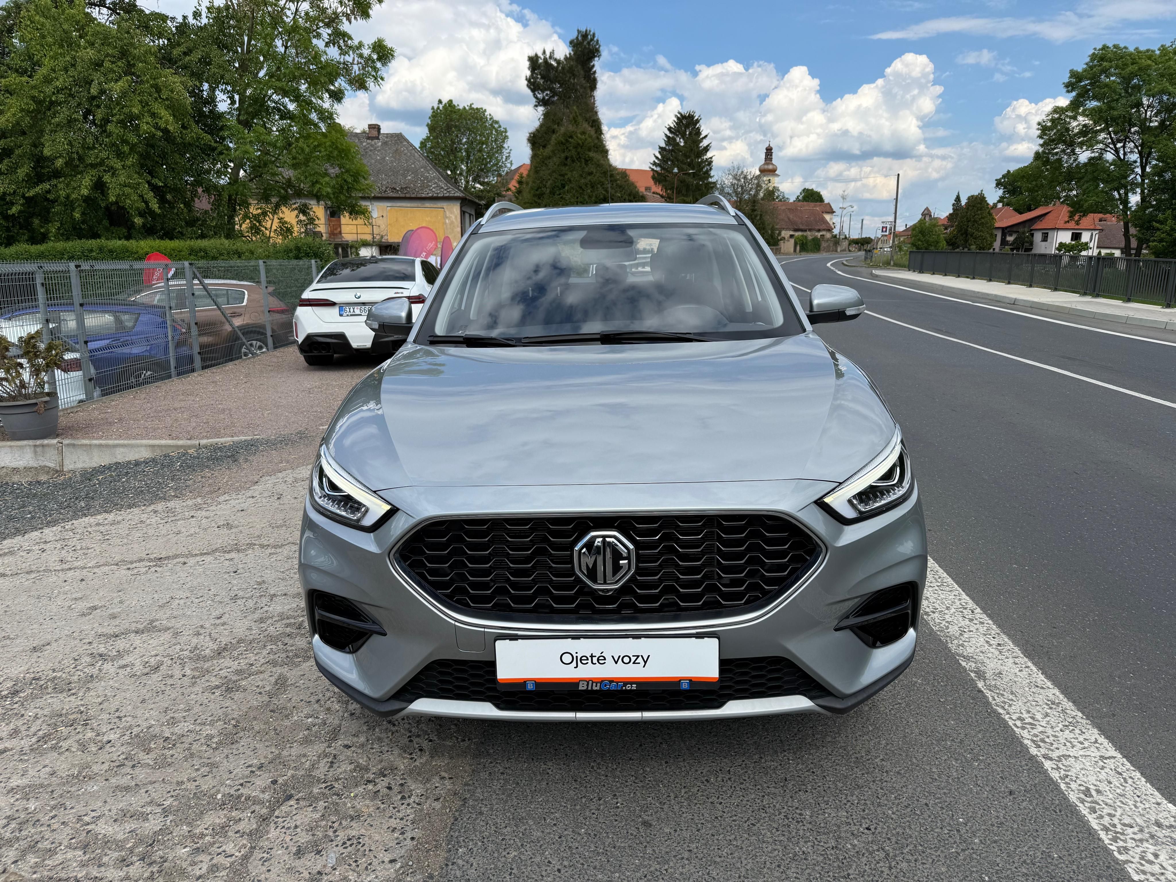 MG ZS, 1.5 i MT Essential ČR - fotka 3