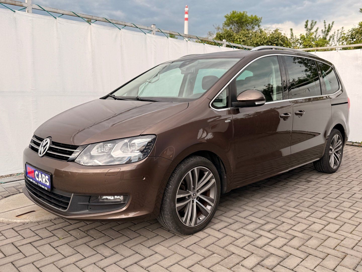 Volkswagen Sharan, 2.0TDI 130kW*DSG*LIFE*7-MÍST*