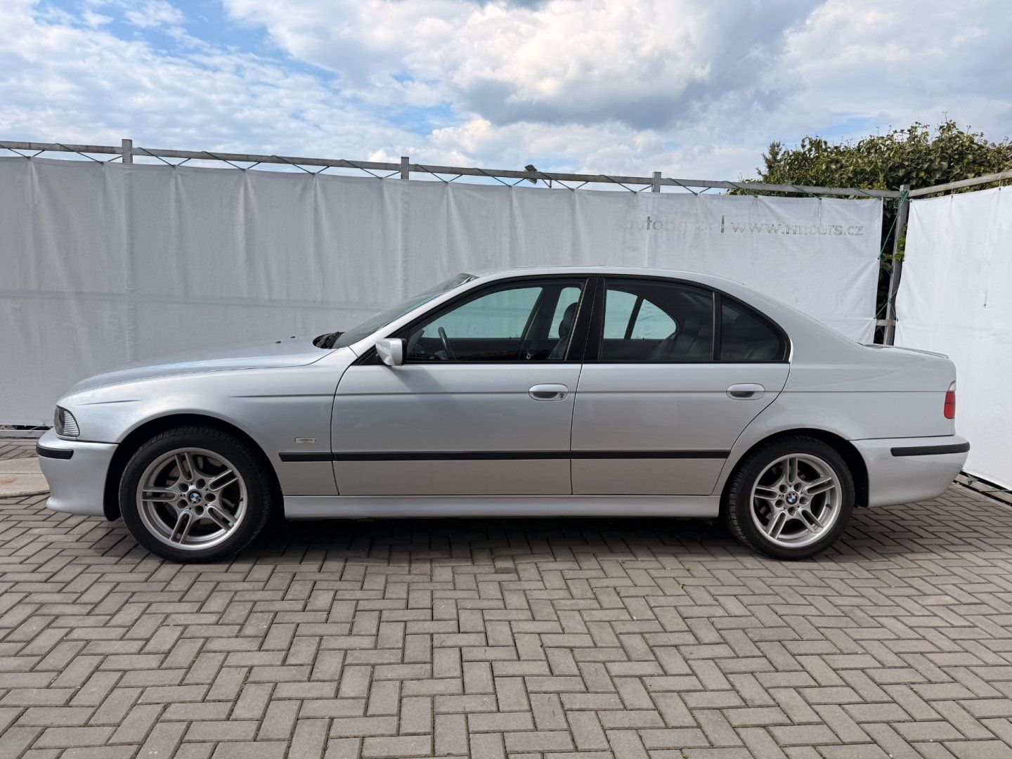 BMW Řada 5, 535i 180kW*RARITNÍ STAV!*SERV* - fotka 4