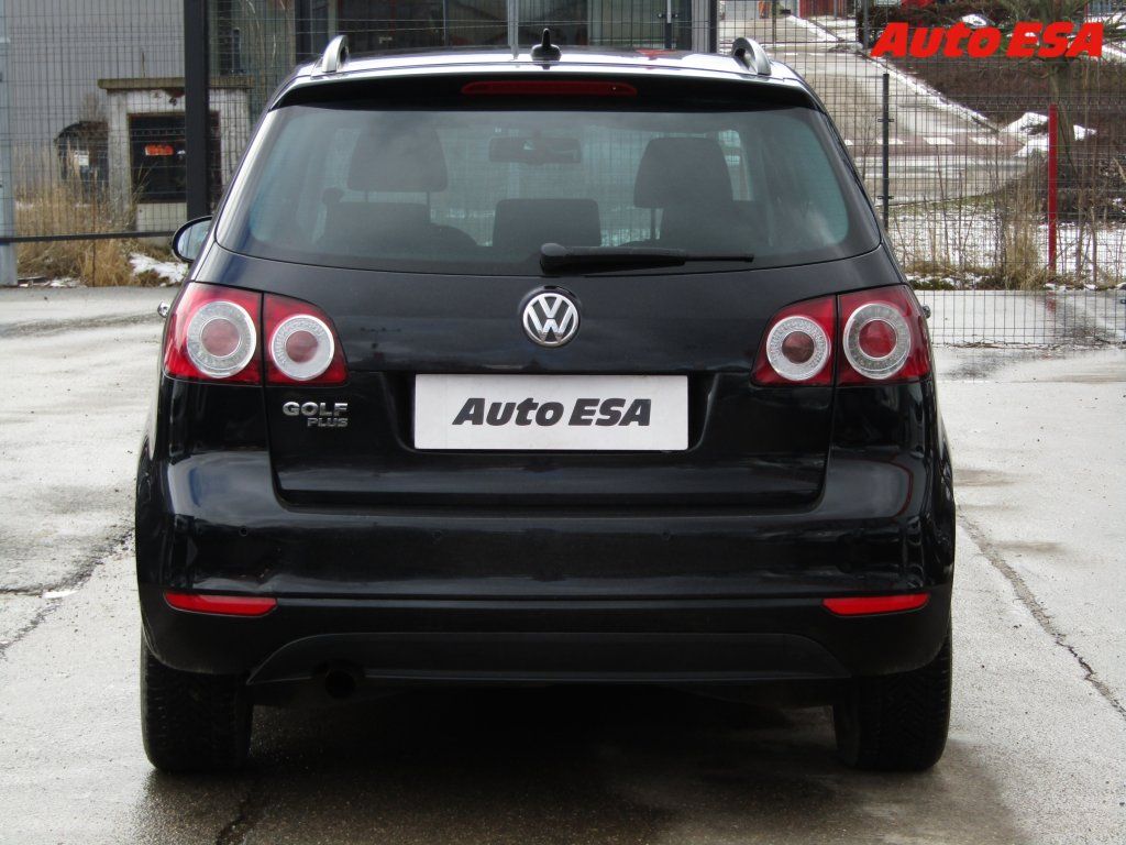Volkswagen Golf Plus, 1.6 TDi,AC - fotka 5