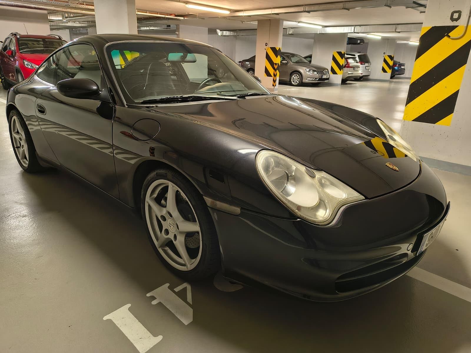 Porsche 911, CARRERA 4 - fotka 3